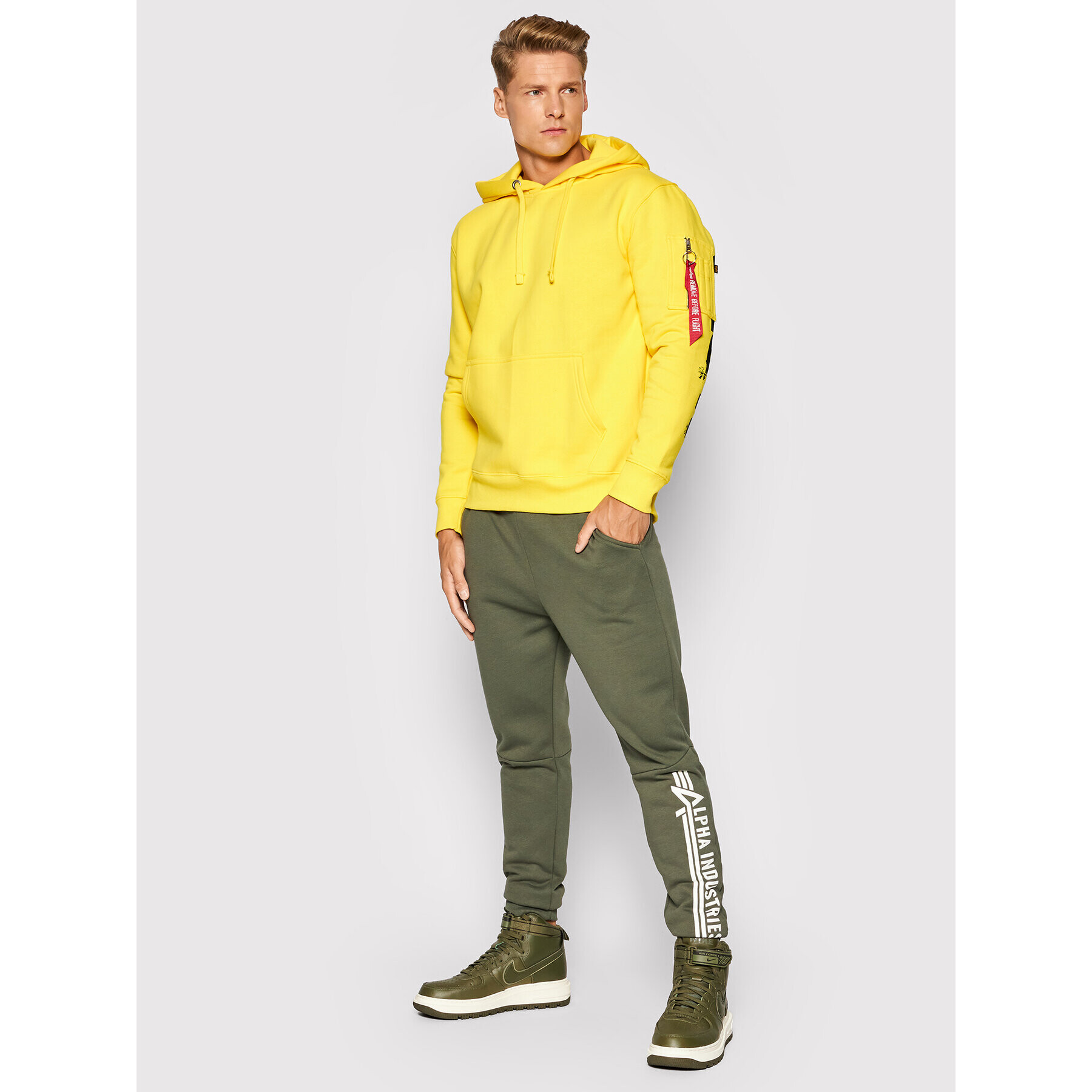 Alpha Industries Суитшърт 118336 Жълт Regular Fit - Pepit.bg