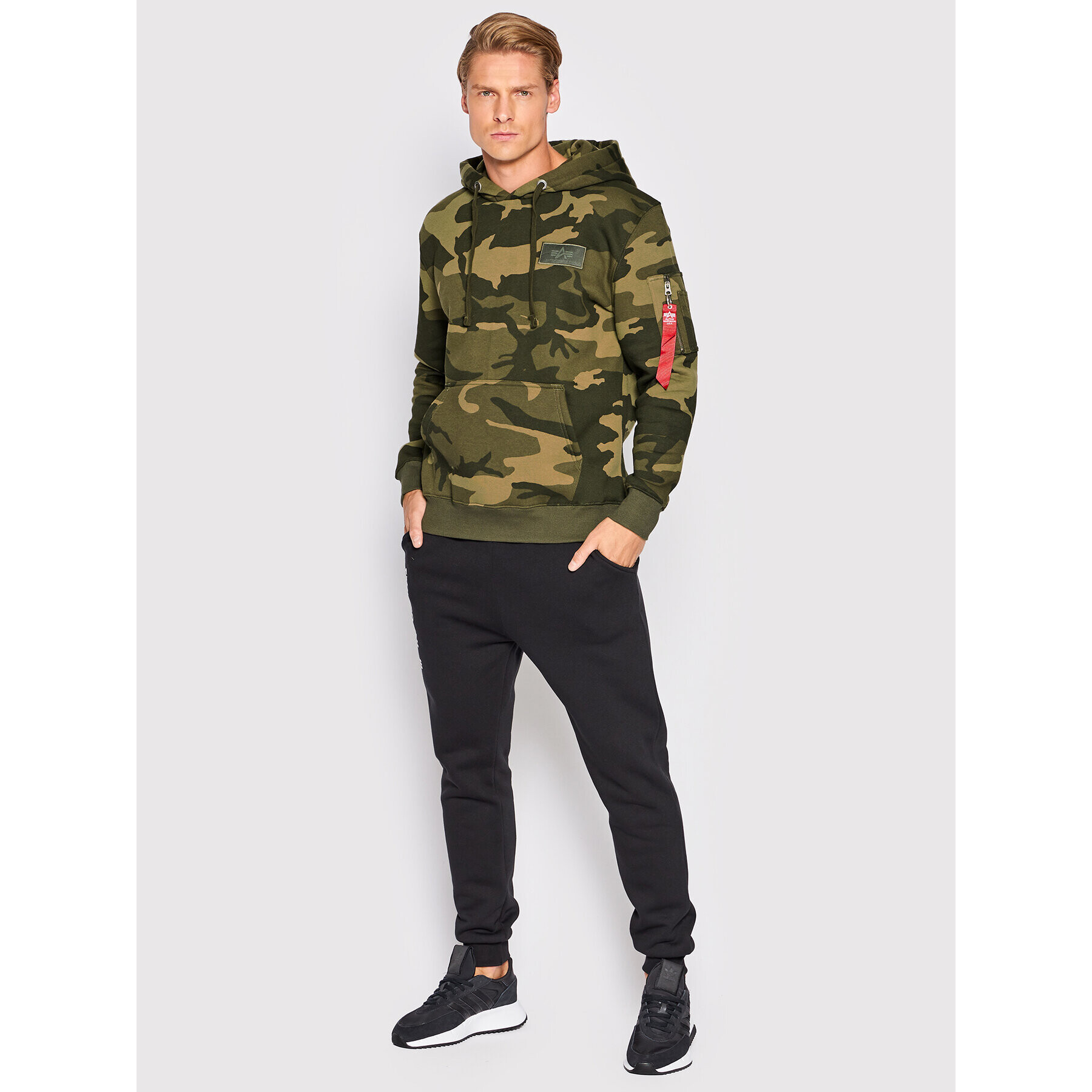 Alpha Industries Суитшърт Back Print 178318C Зелен Regular Fit - Pepit.bg