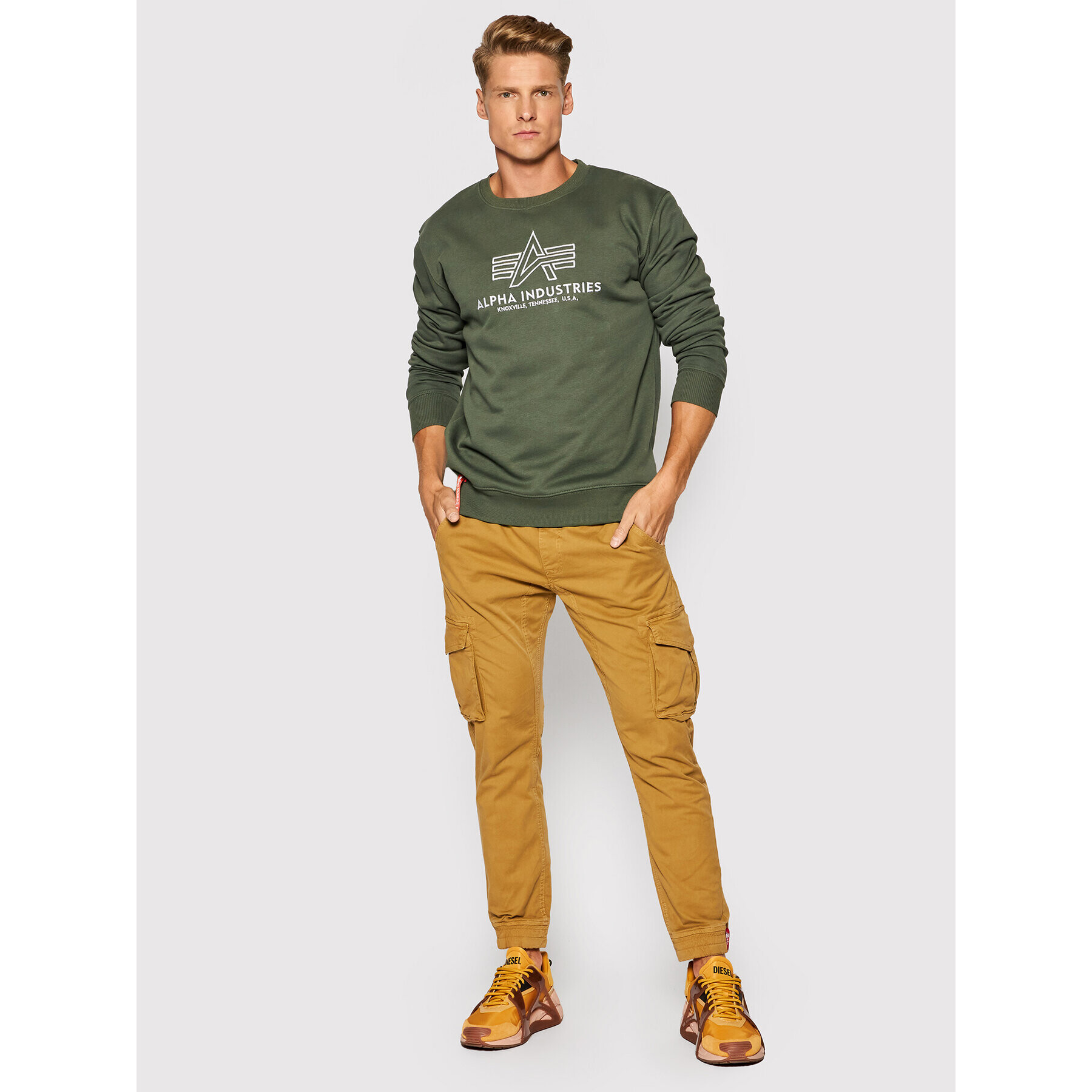 Alpha Industries Суитшърт Basic 118302 Зелен Regular Fit - Pepit.bg