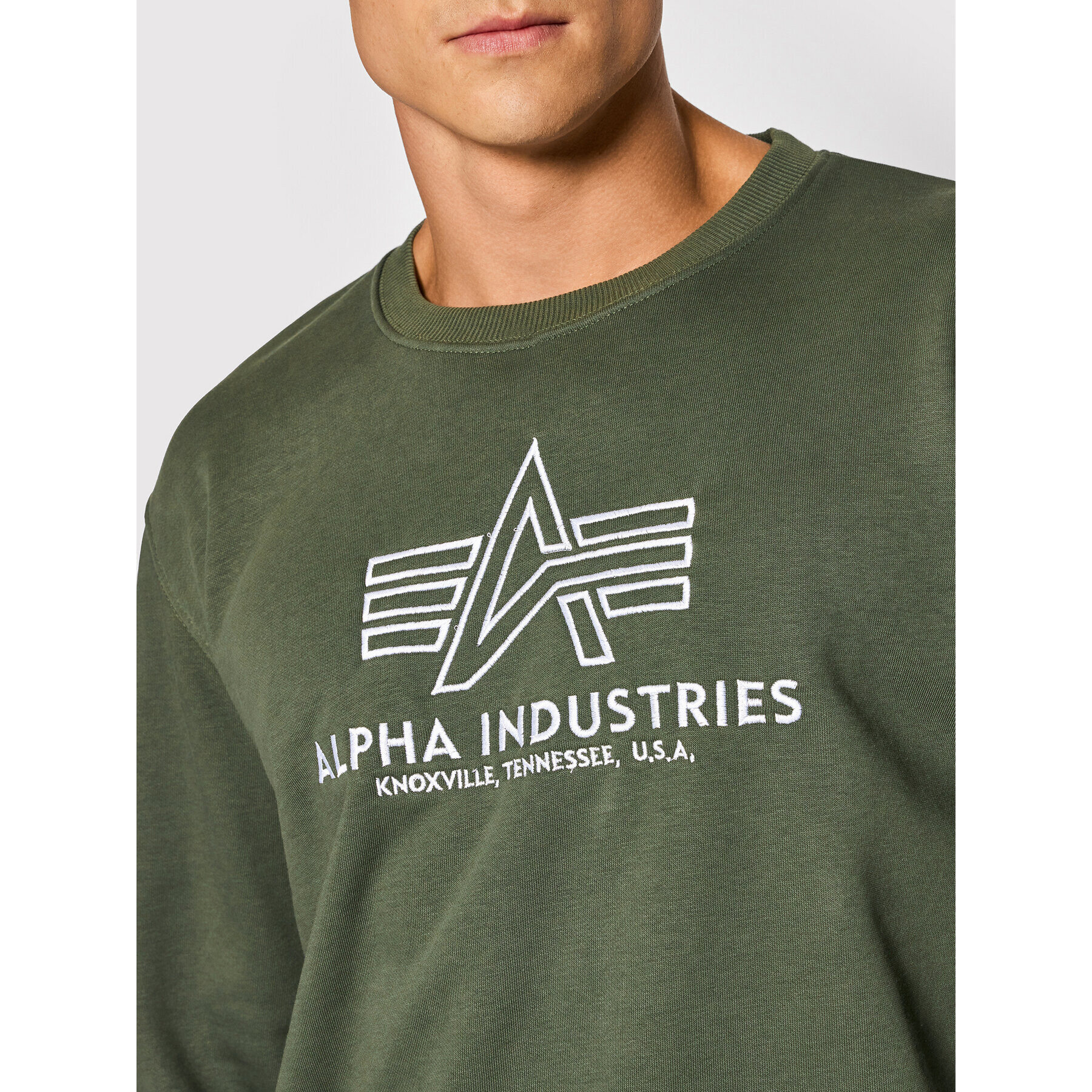 Alpha Industries Суитшърт Basic 118302 Зелен Regular Fit - Pepit.bg