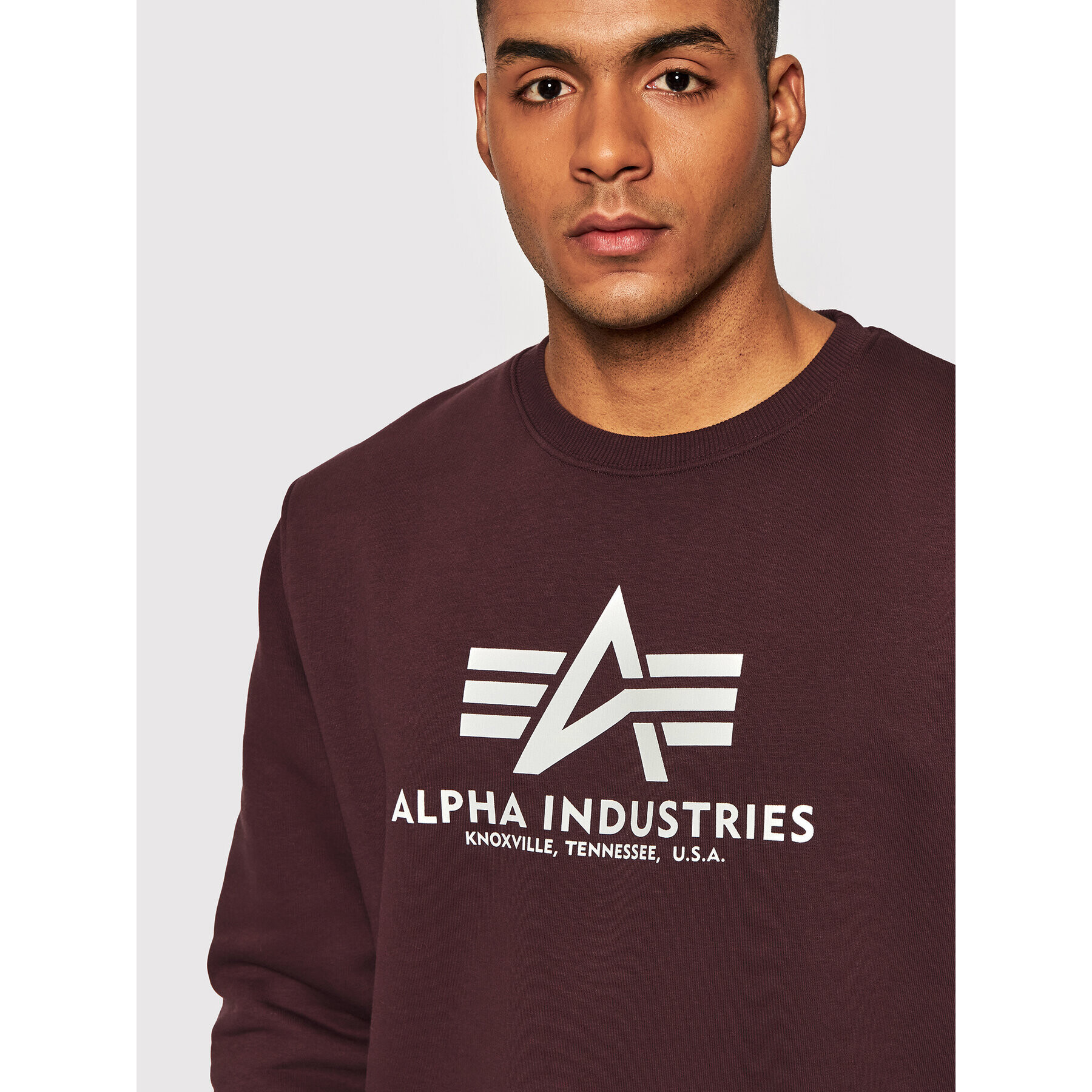 Alpha Industries Суитшърт Basic 178302 Бордо Regular Fit - Pepit.bg