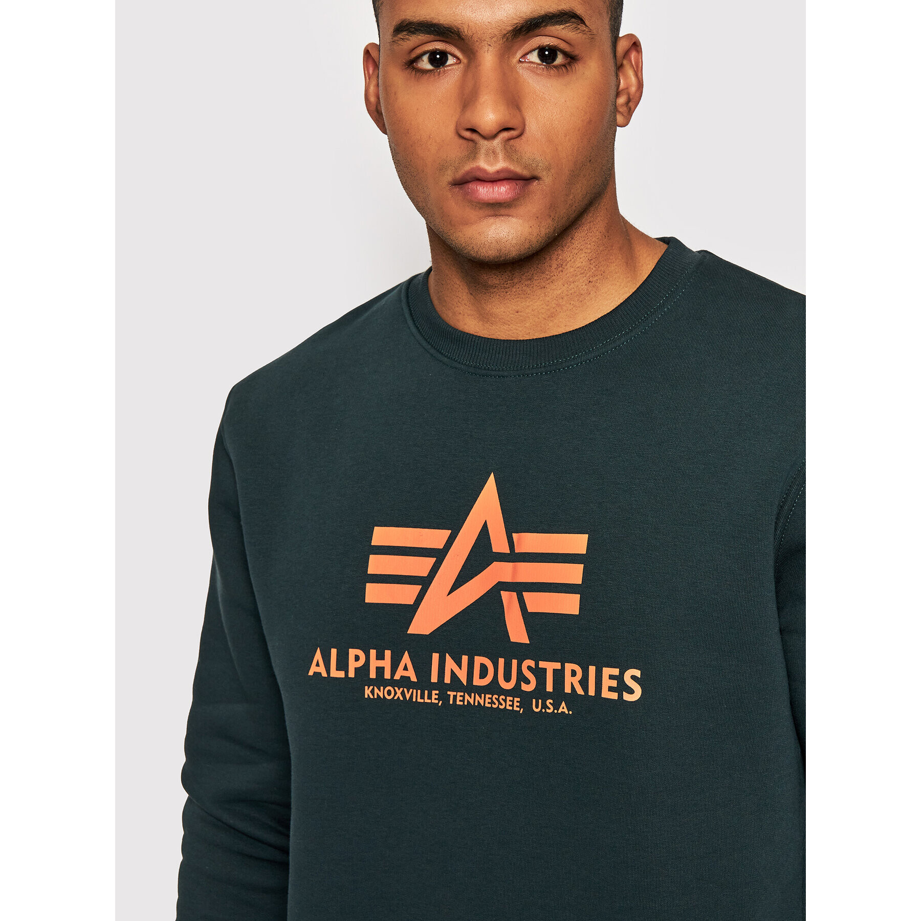 Alpha Industries Суитшърт Basic 178302 Тъмносин Regular Fit - Pepit.bg