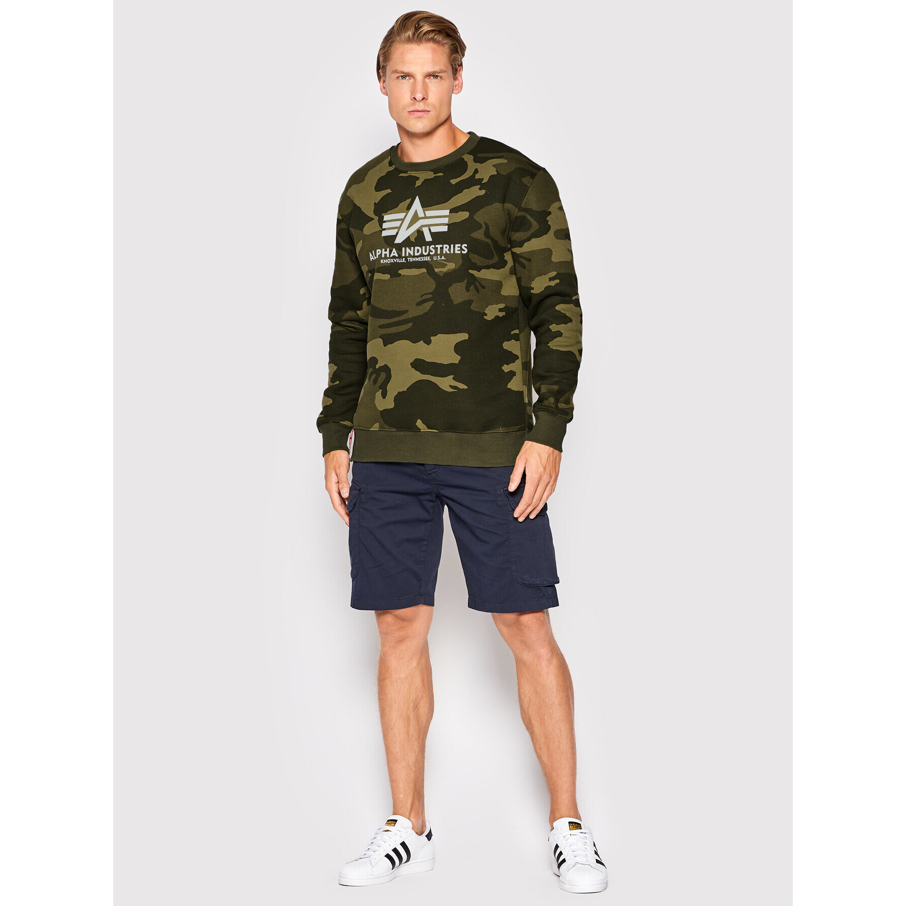 Alpha Industries Суитшърт Basic 178302C Зелен Regular Fit - Pepit.bg