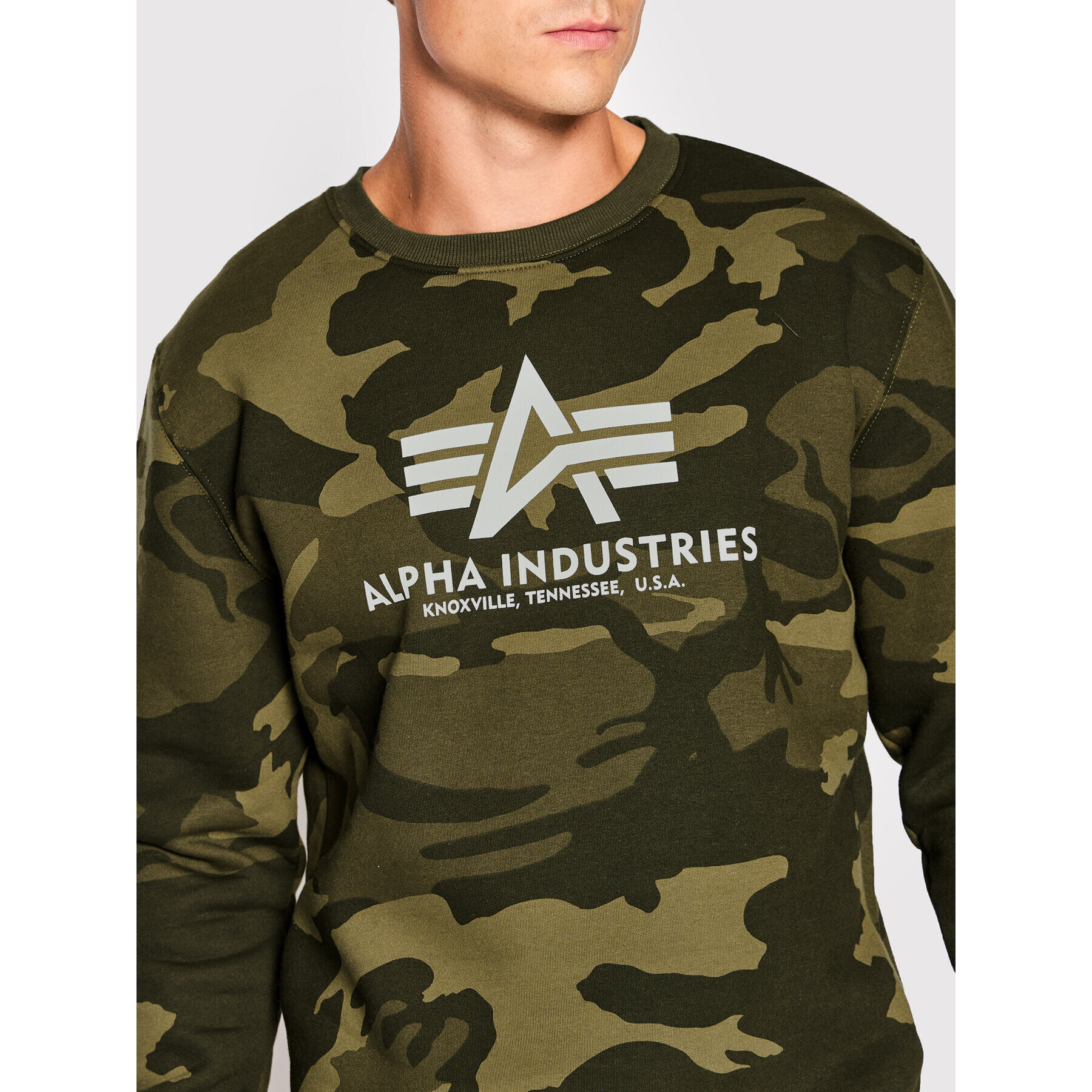 Alpha Industries Суитшърт Basic 178302C Зелен Regular Fit - Pepit.bg