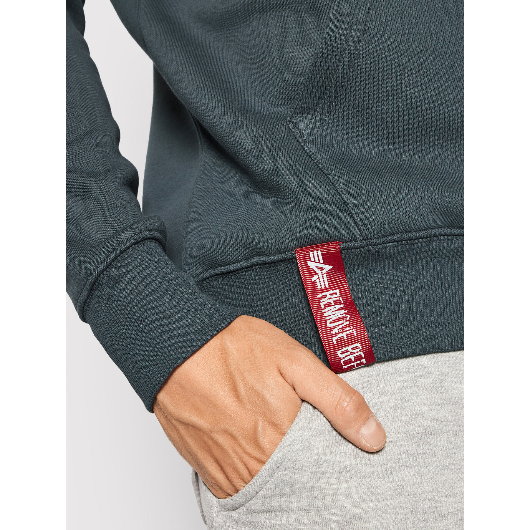 Alpha Industries Суитшърт Basic 178312 Сив Regular Fit - Pepit.bg