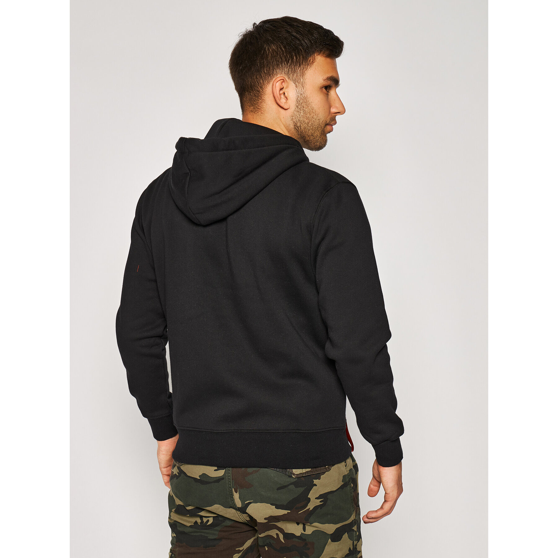 Alpha Industries Суитшърт Basic 178325 Черен Regular Fit - Pepit.bg