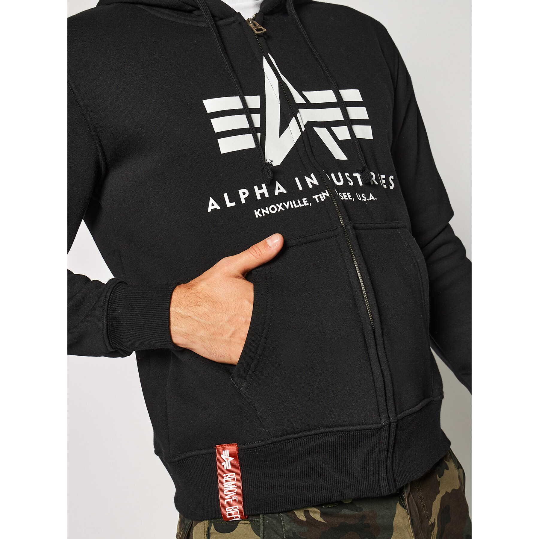 Alpha Industries Суитшърт Basic 178325 Черен Regular Fit - Pepit.bg