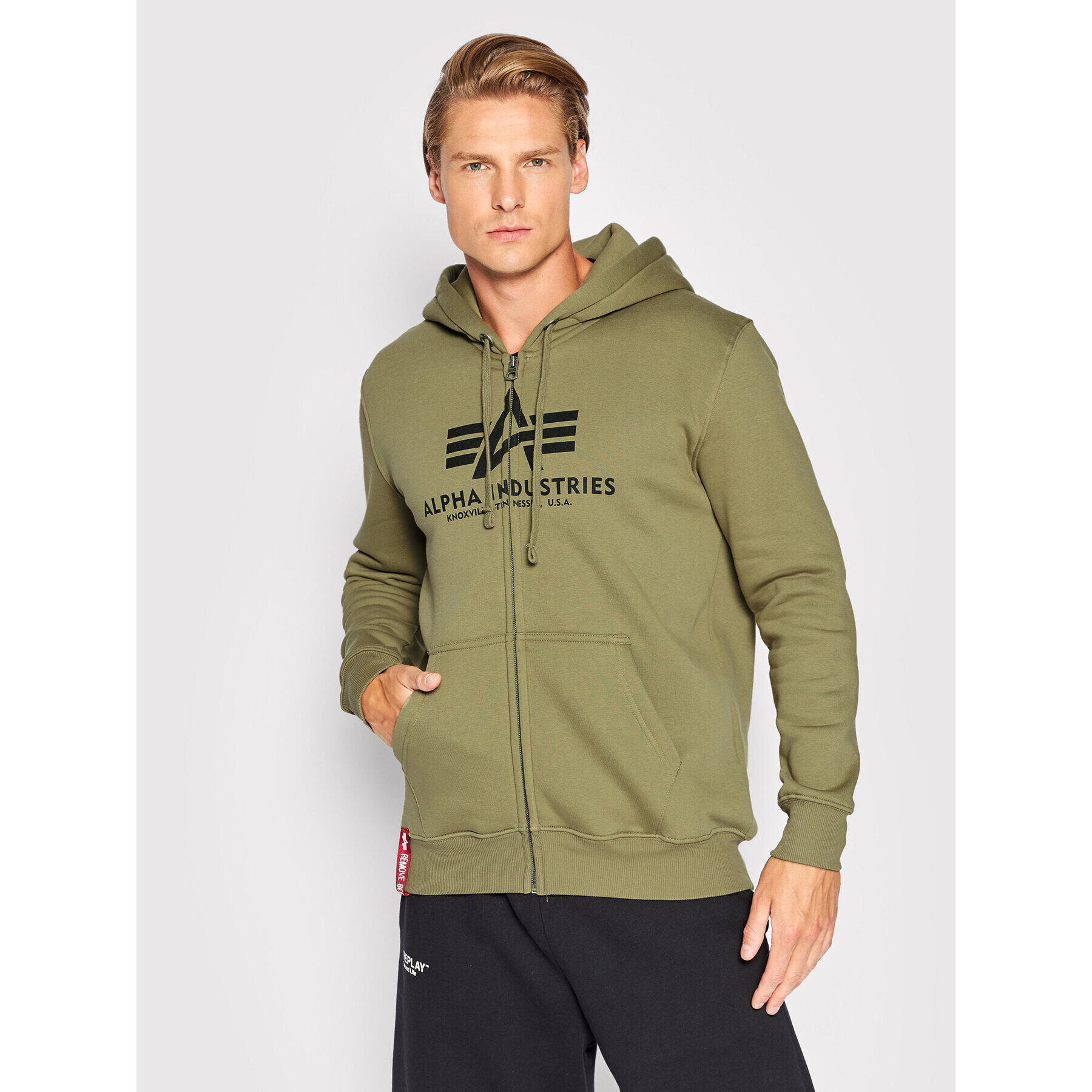 Alpha Industries Суитшърт Basic 178325 Зелен Regular Fit - Pepit.bg