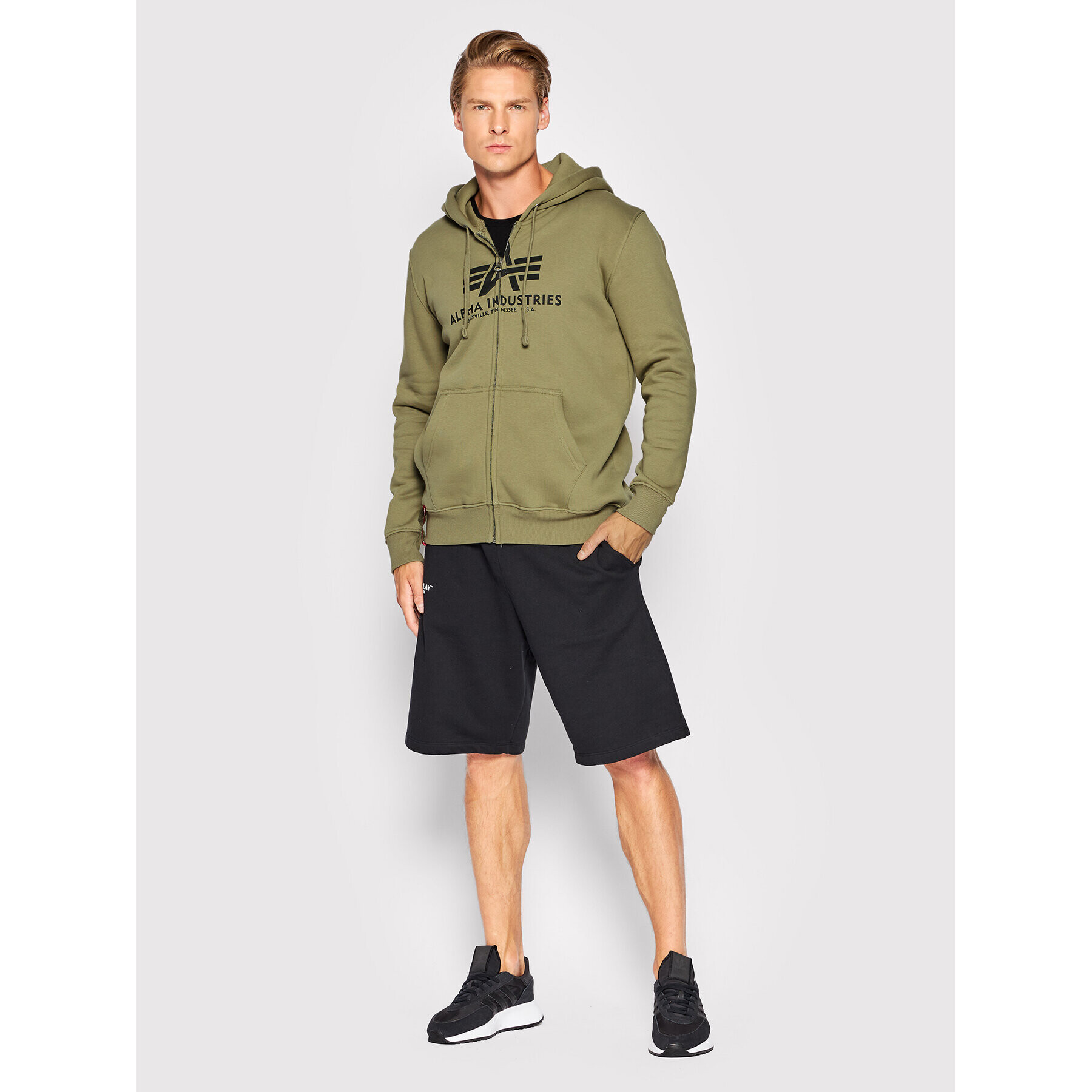 Alpha Industries Суитшърт Basic 178325 Зелен Regular Fit - Pepit.bg