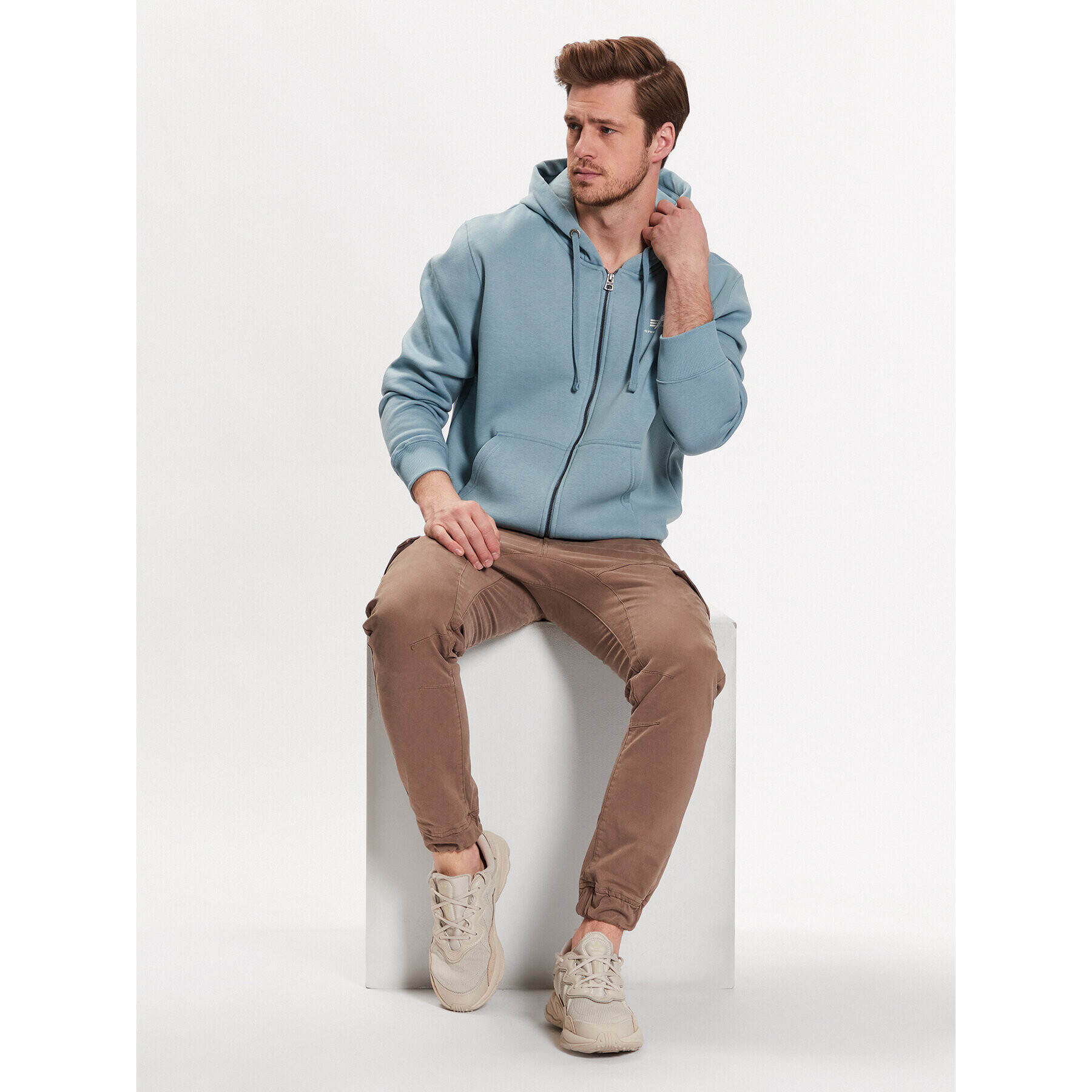 Alpha Industries Суитшърт Basic Zip 118342 Син Regular Fit - Pepit.bg