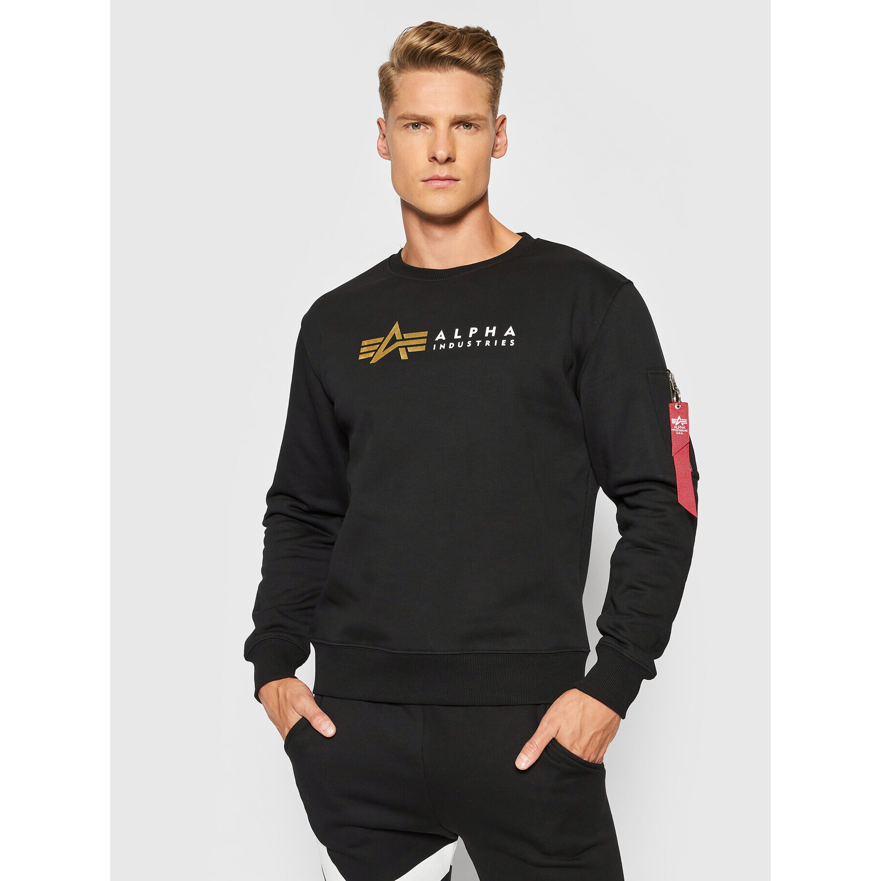 Alpha Industries Суитшърт Label Foil Print 118312FP Черен Regular Fit - Pepit.bg