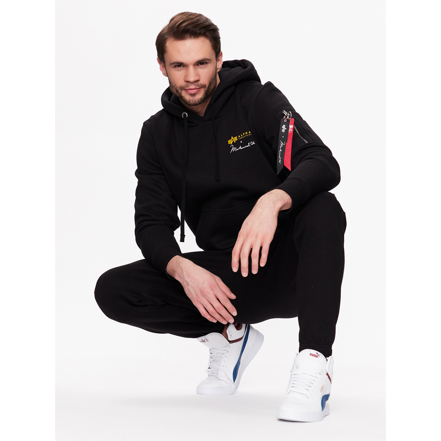 Alpha Industries Суитшърт Muhammad Ali 136339 Черен Regular Fit - Pepit.bg