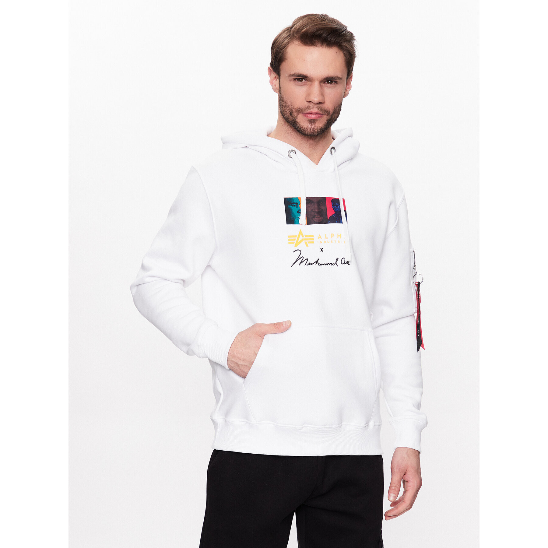 Alpha Industries Суитшърт Muhammad Ali Pop Art 136340 Бял Regular Fit - Pepit.bg