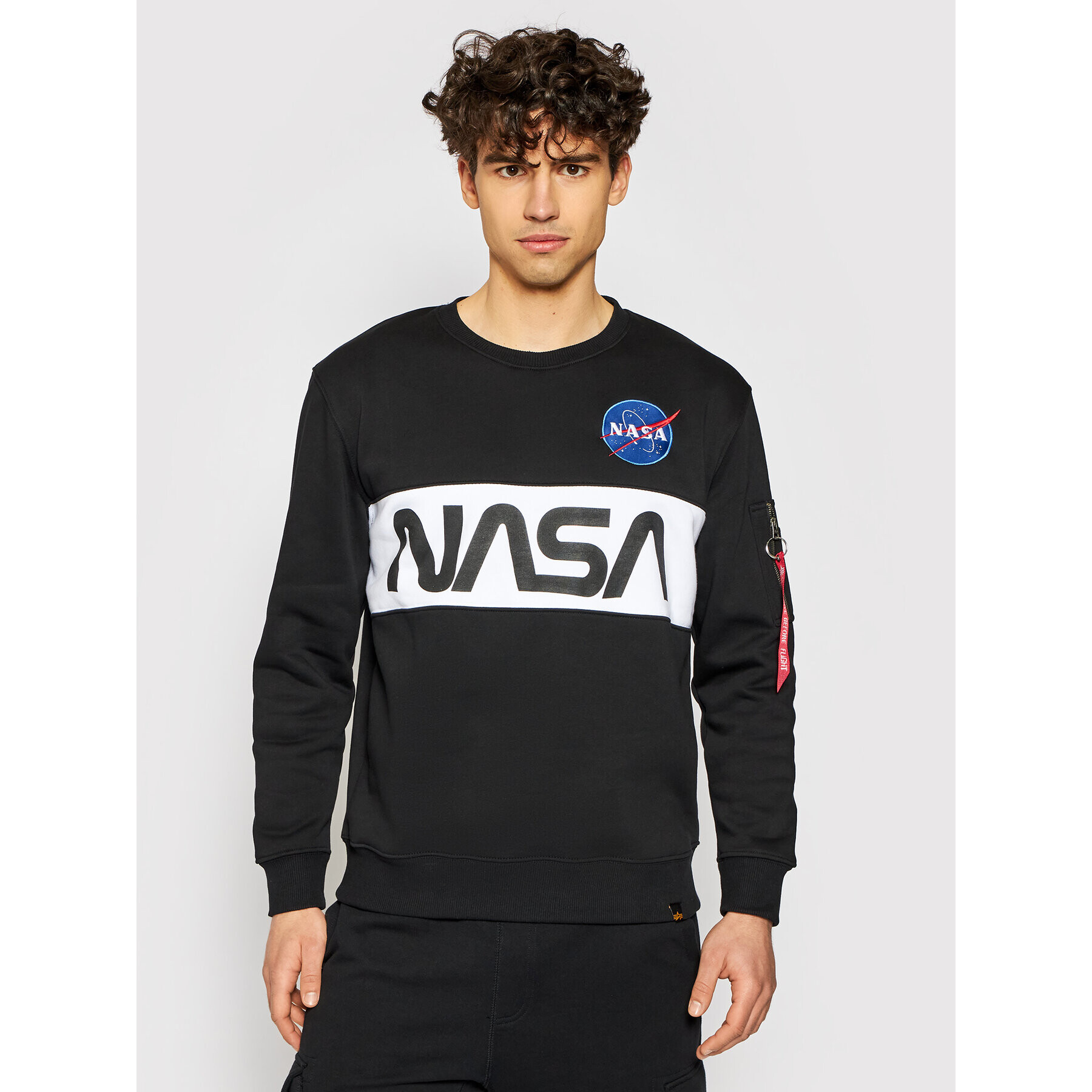 Alpha Industries Суитшърт Nasa Inlay 178308 Черен Regular Fit - Pepit.bg