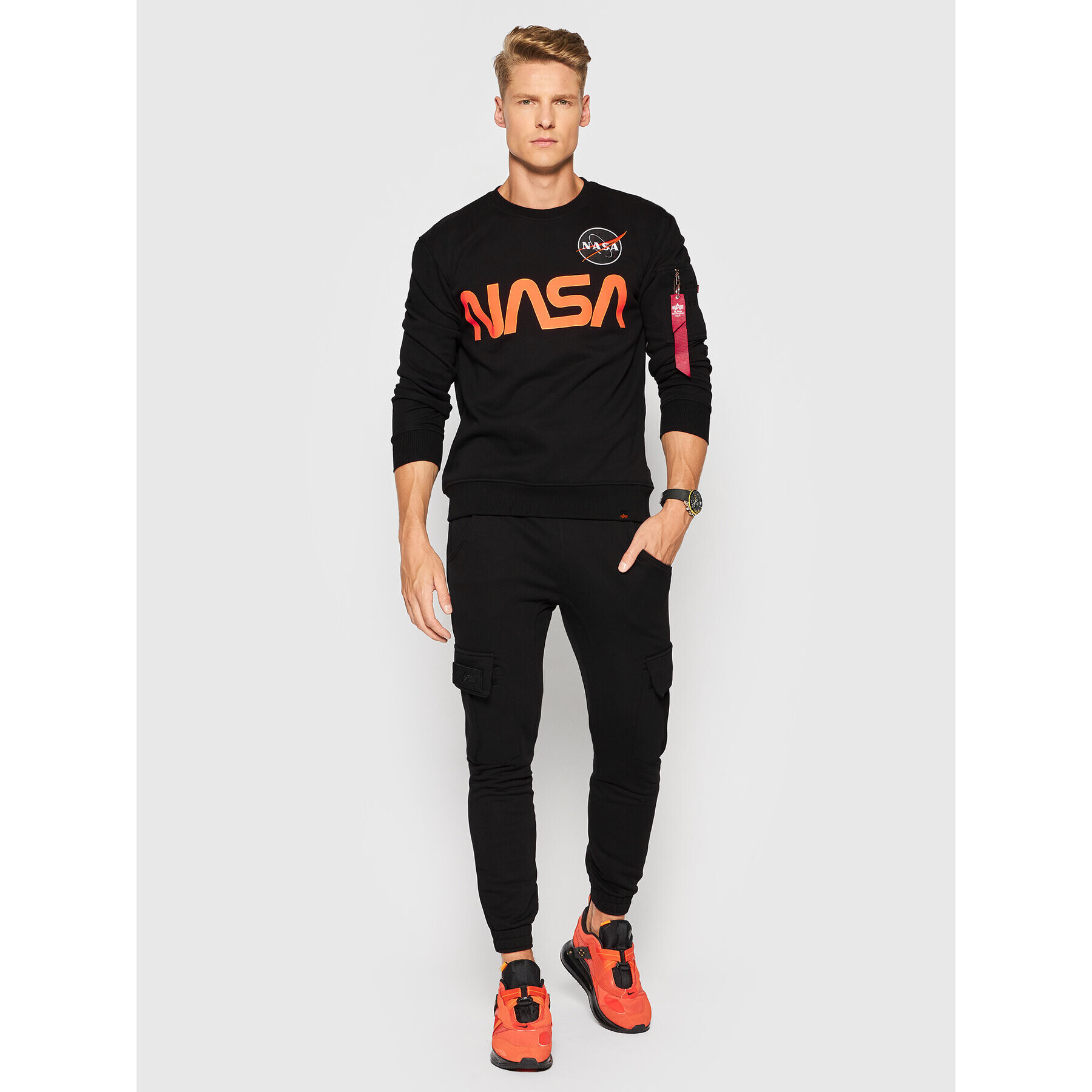 Alpha Industries Суитшърт NASA Reflective 178309 Черен Regular Fit - Pepit.bg