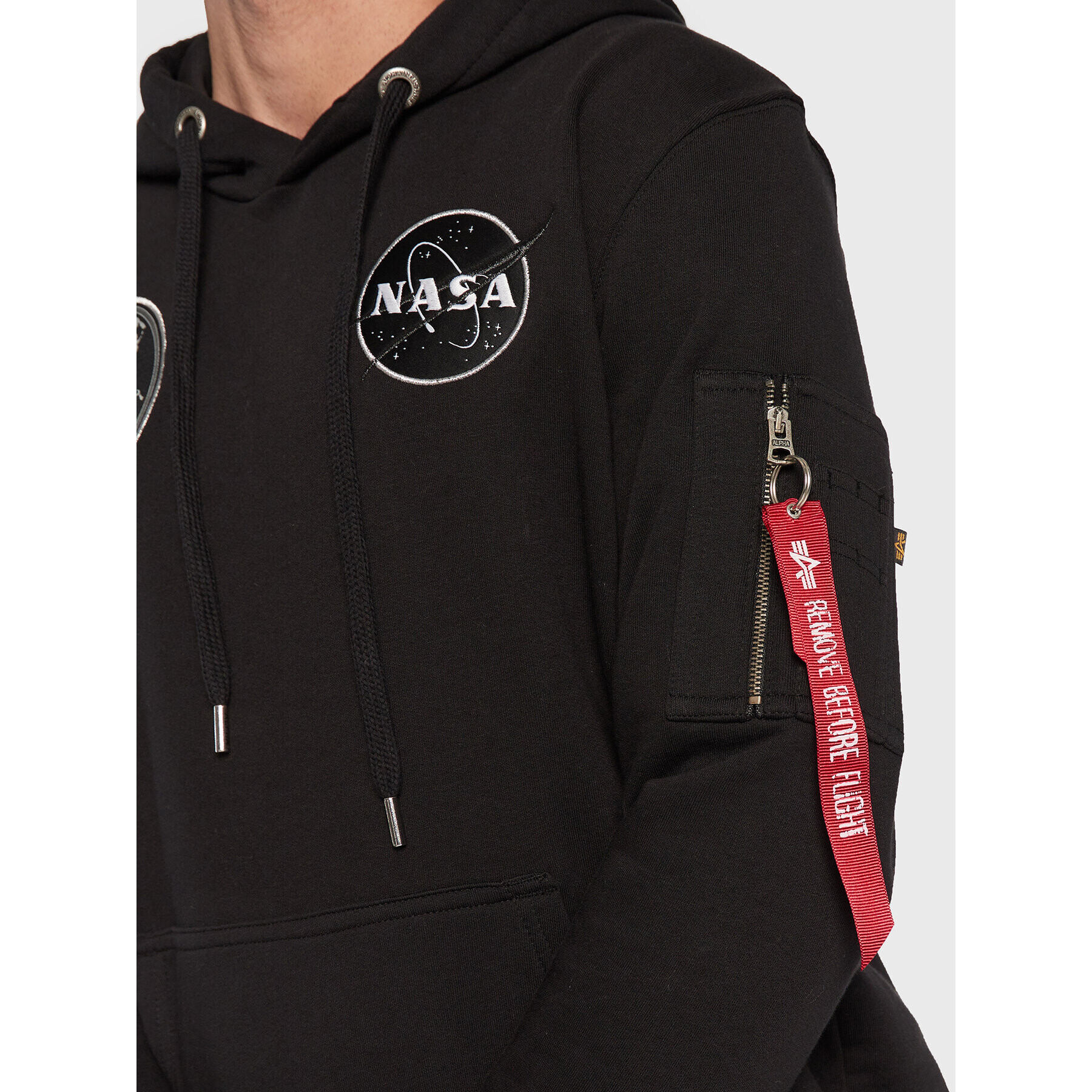 Alpha Industries Суитшърт Nasa Voyager 116330 Черен Regular Fit - Pepit.bg