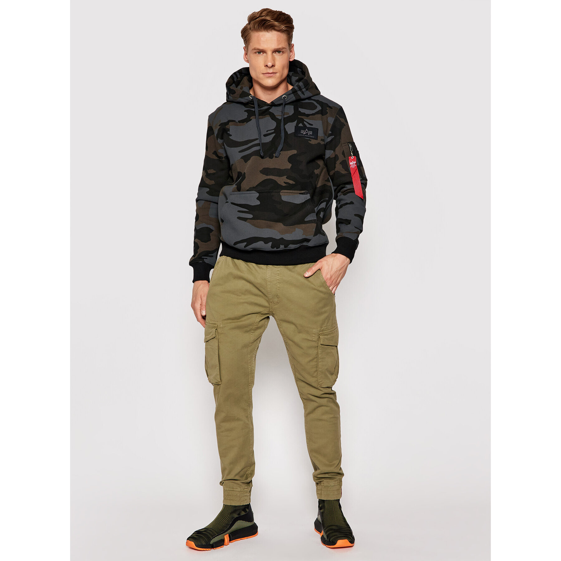 Alpha Industries Суитшърт Print Camo 178318C Сив Regular Fit - Pepit.bg