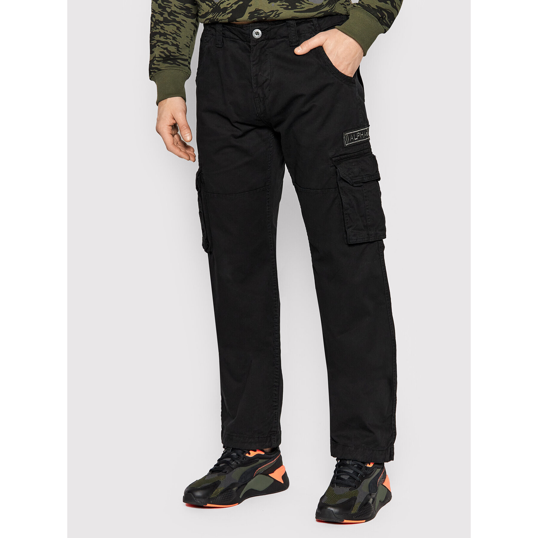 Alpha Industries Текстилни панталони Jet 101212 Черен Straight Fit - Pepit.bg