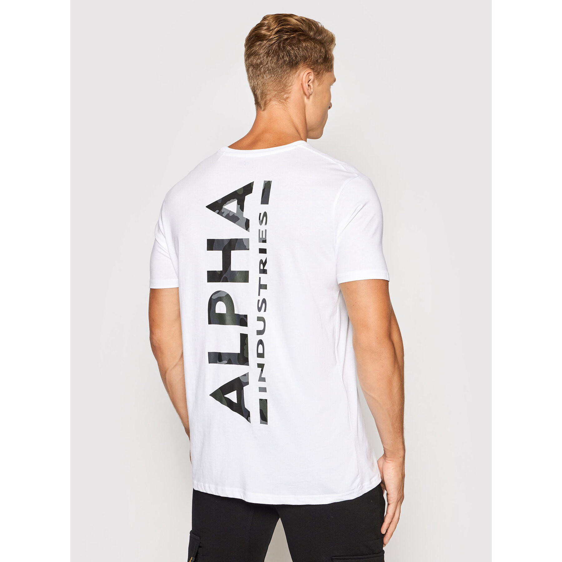 Alpha Industries Тишърт Backprint 128507CP Бял Regular Fit - Pepit.bg