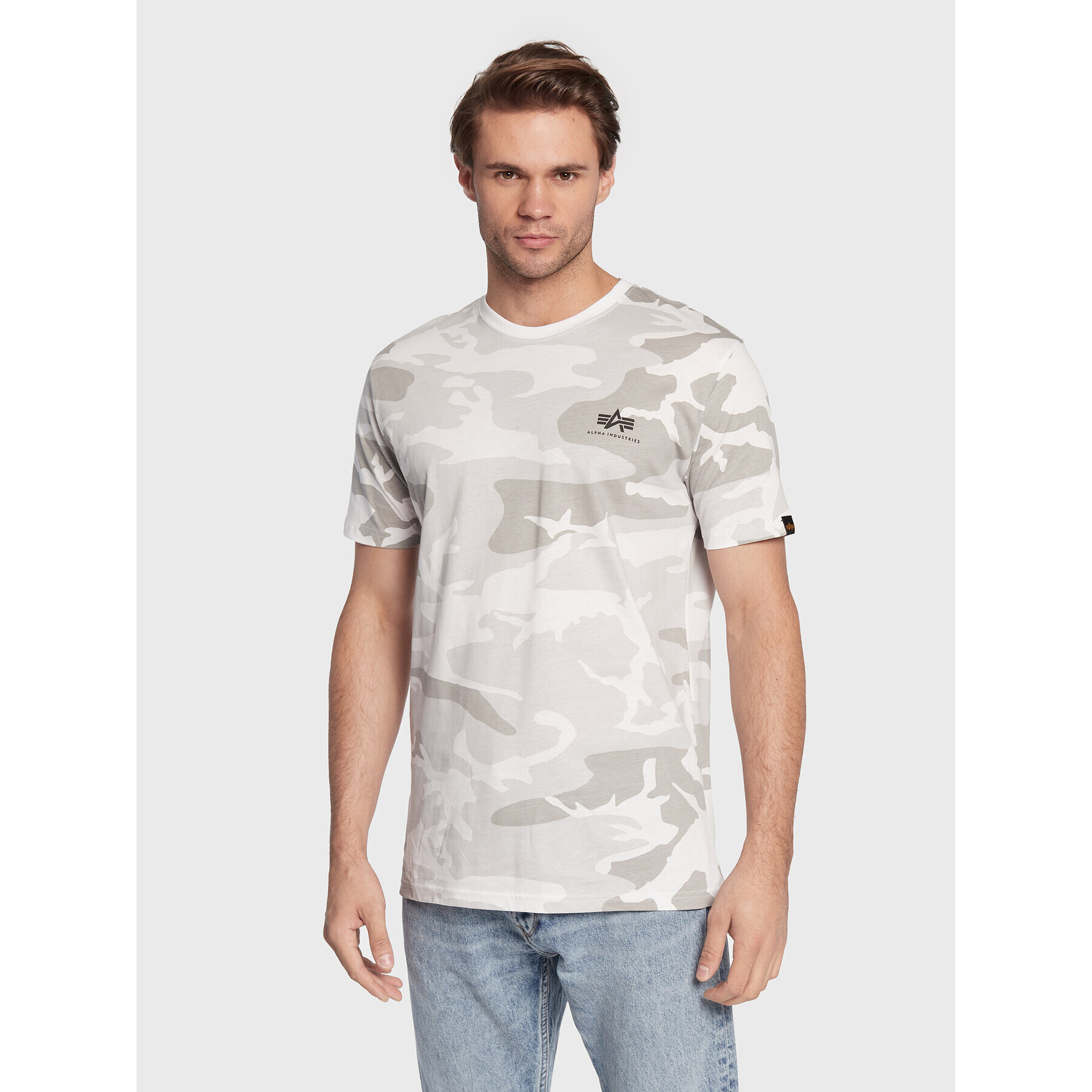 Alpha Industries Тишърт Backprint T Camo 128507C Бял Regular Fit - Pepit.bg