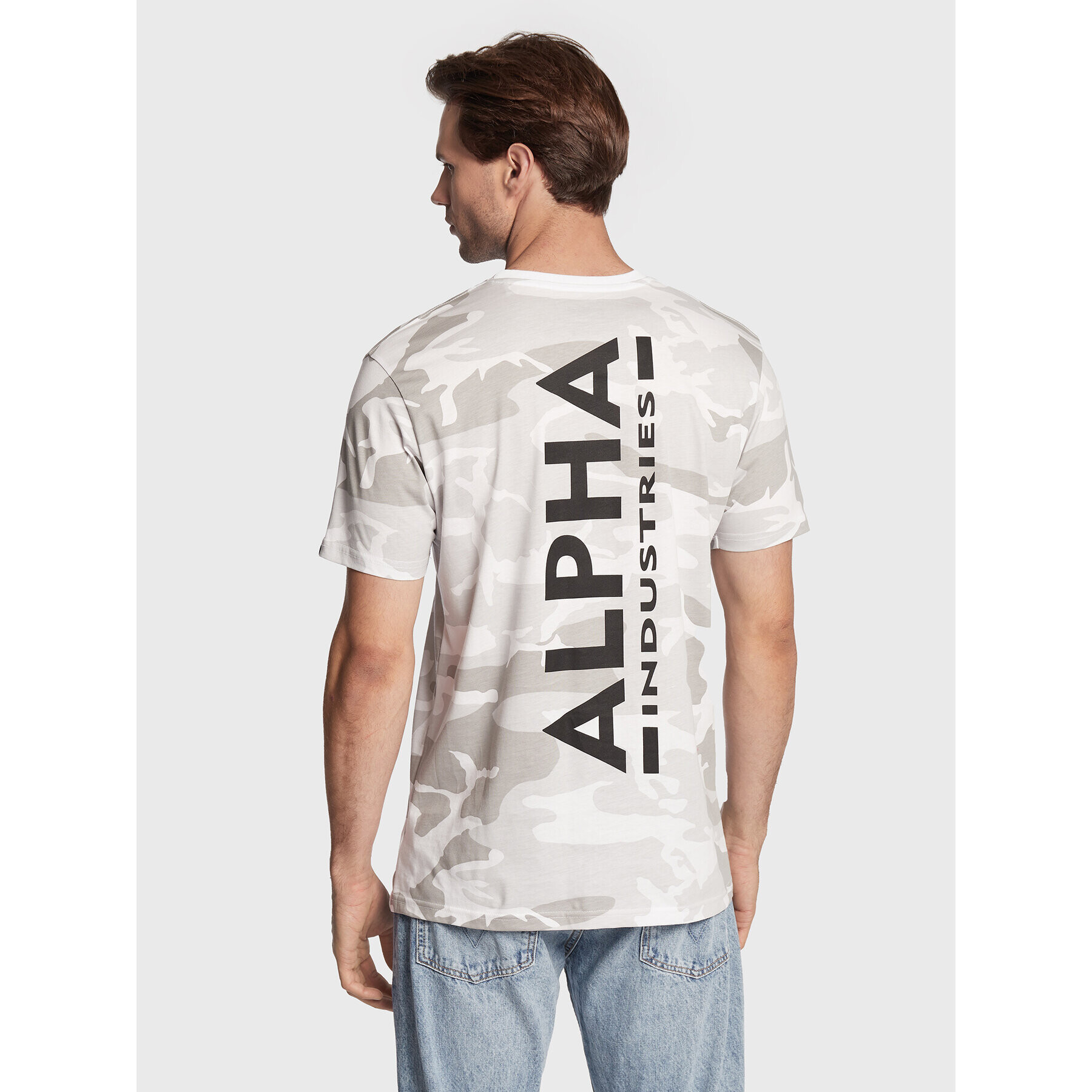 Alpha Industries Тишърт Backprint T Camo 128507C Бял Regular Fit - Pepit.bg