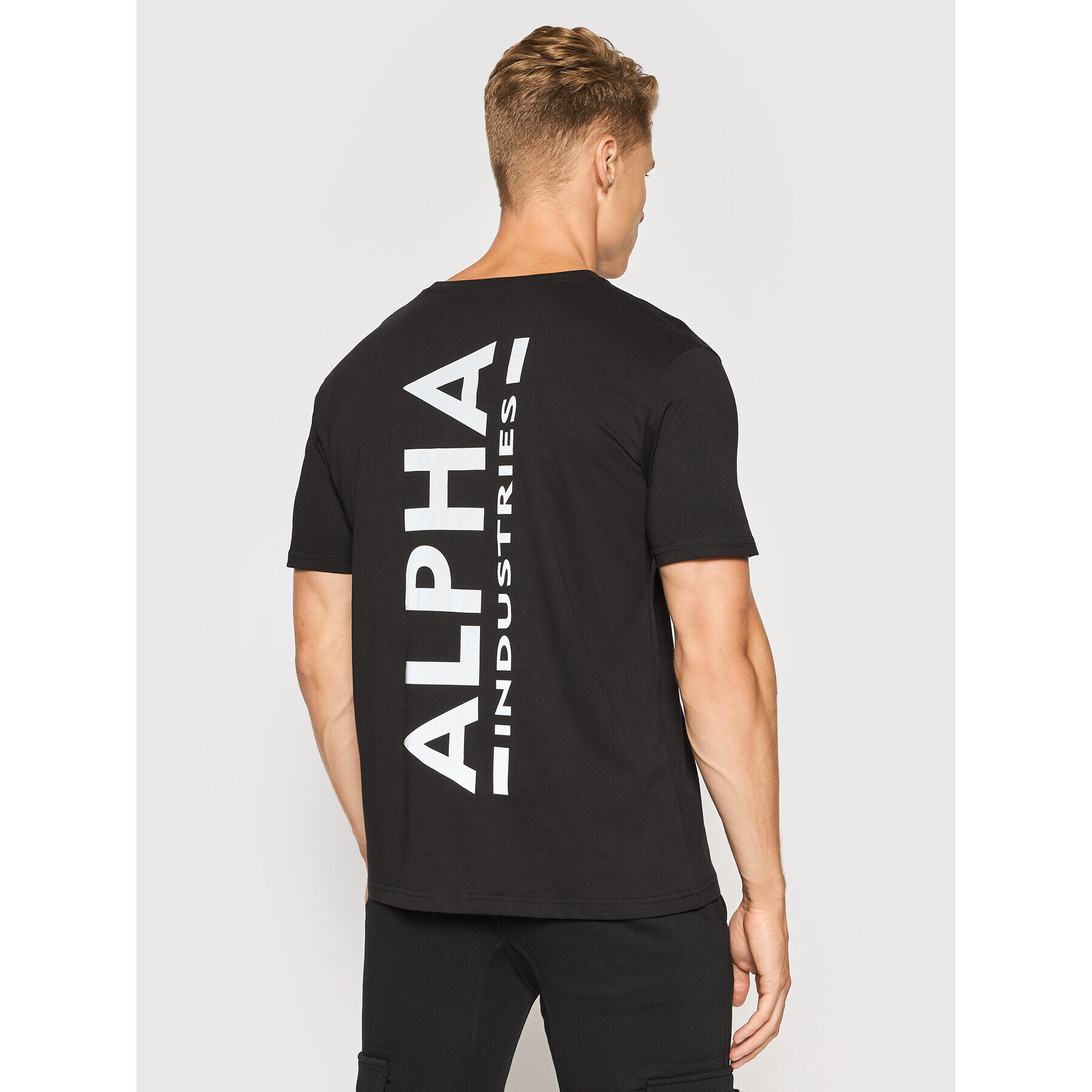 Alpha Industries Тишърт Backprint T Reflective Print 128507RP Черен Regular Fit - Pepit.bg