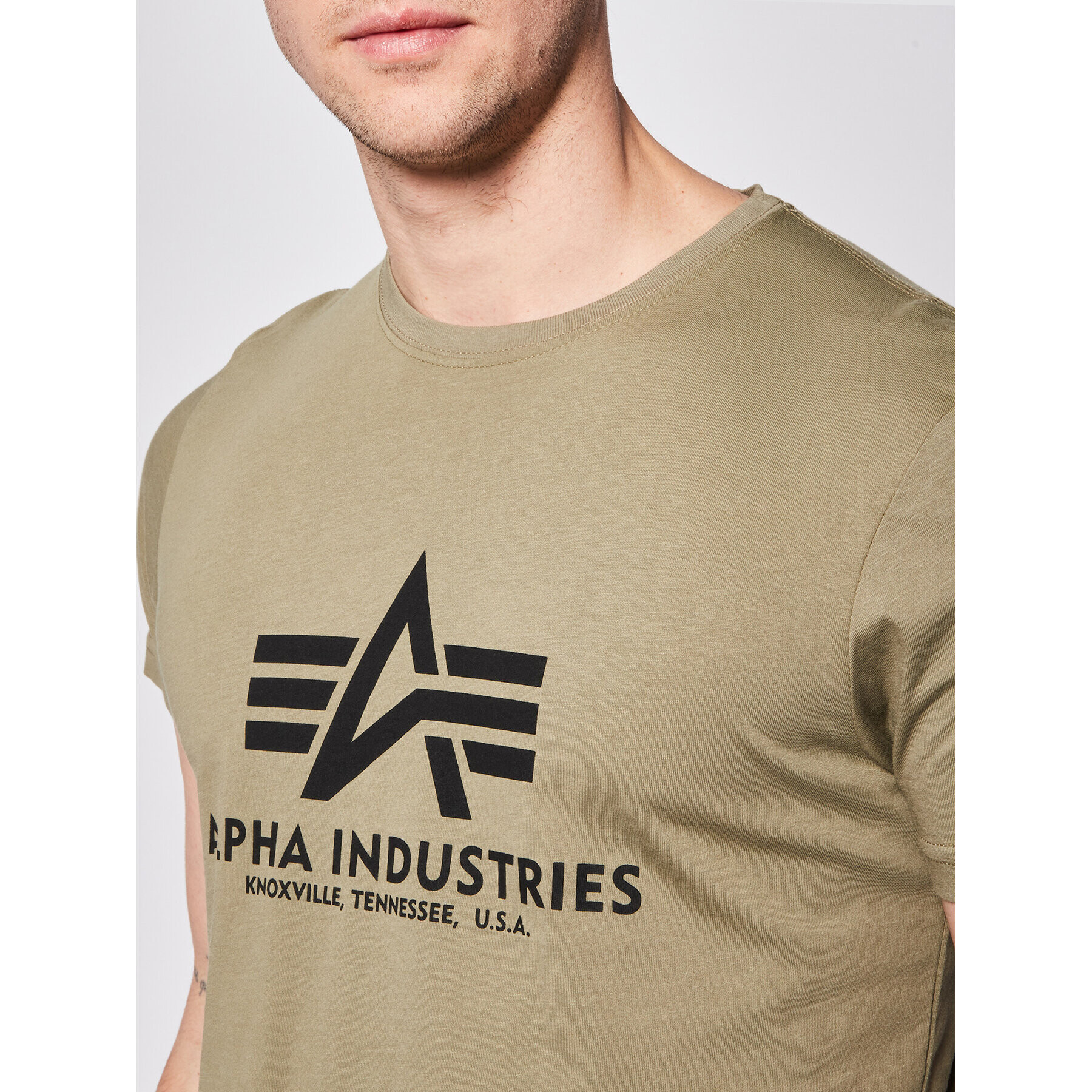 Alpha Industries Тишърт Basic 100501 Зелен Regular Fit - Pepit.bg