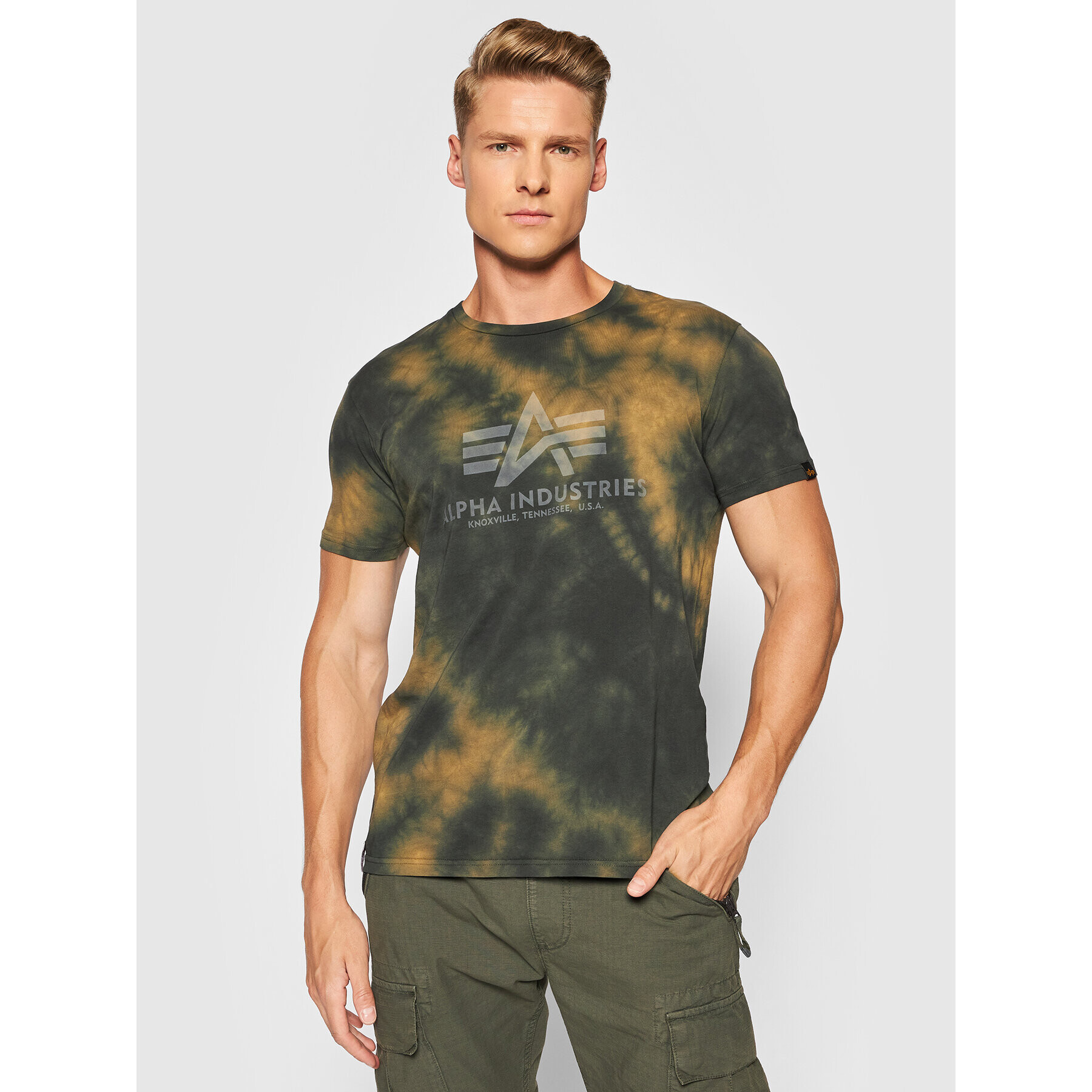 Alpha Industries Тишърт Basic T Batik 116517 Кафяв Regular Fit - Pepit.bg