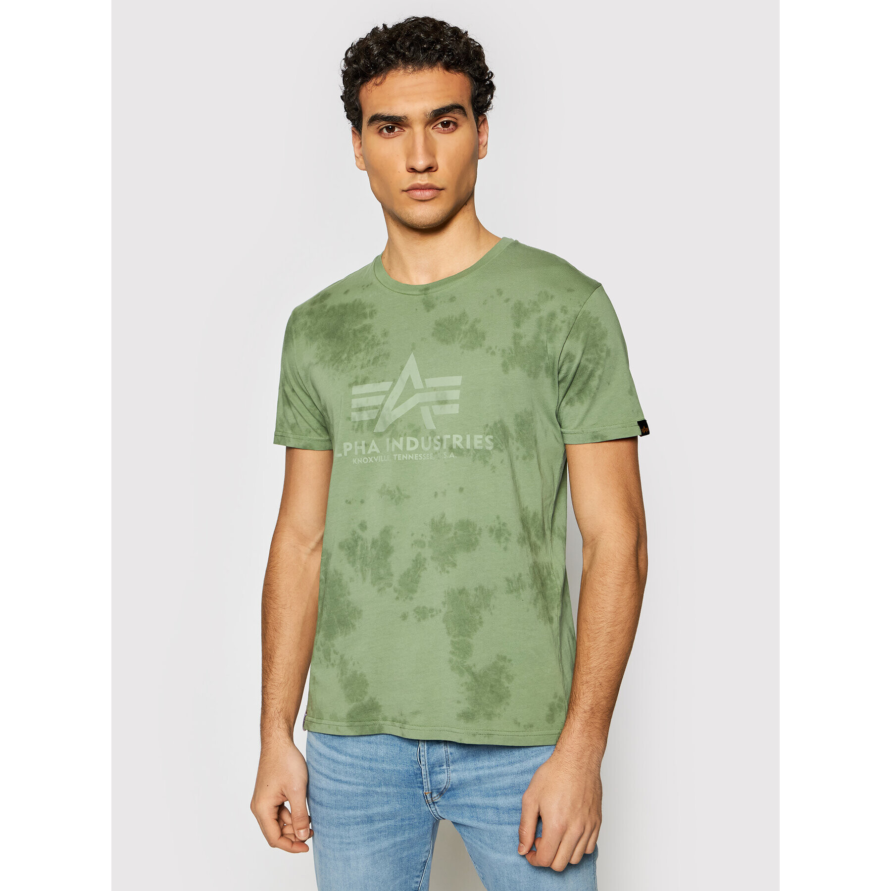 Alpha Industries Тишърт Basic T Batik 116517 Зелен Regular Fit - Pepit.bg