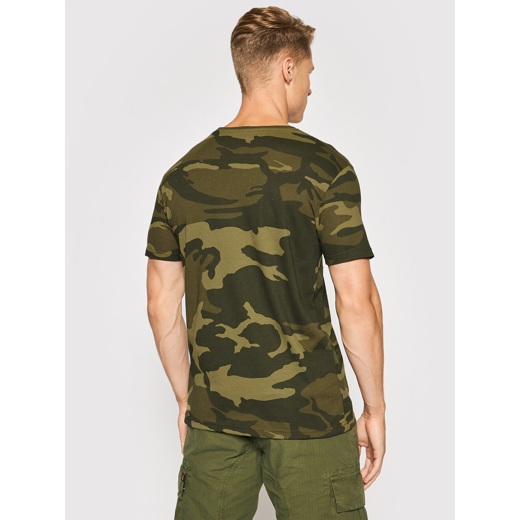 Alpha Industries Тишърт Basic T Small Logo Camo 188505C Зелен Regular Fit - Pepit.bg