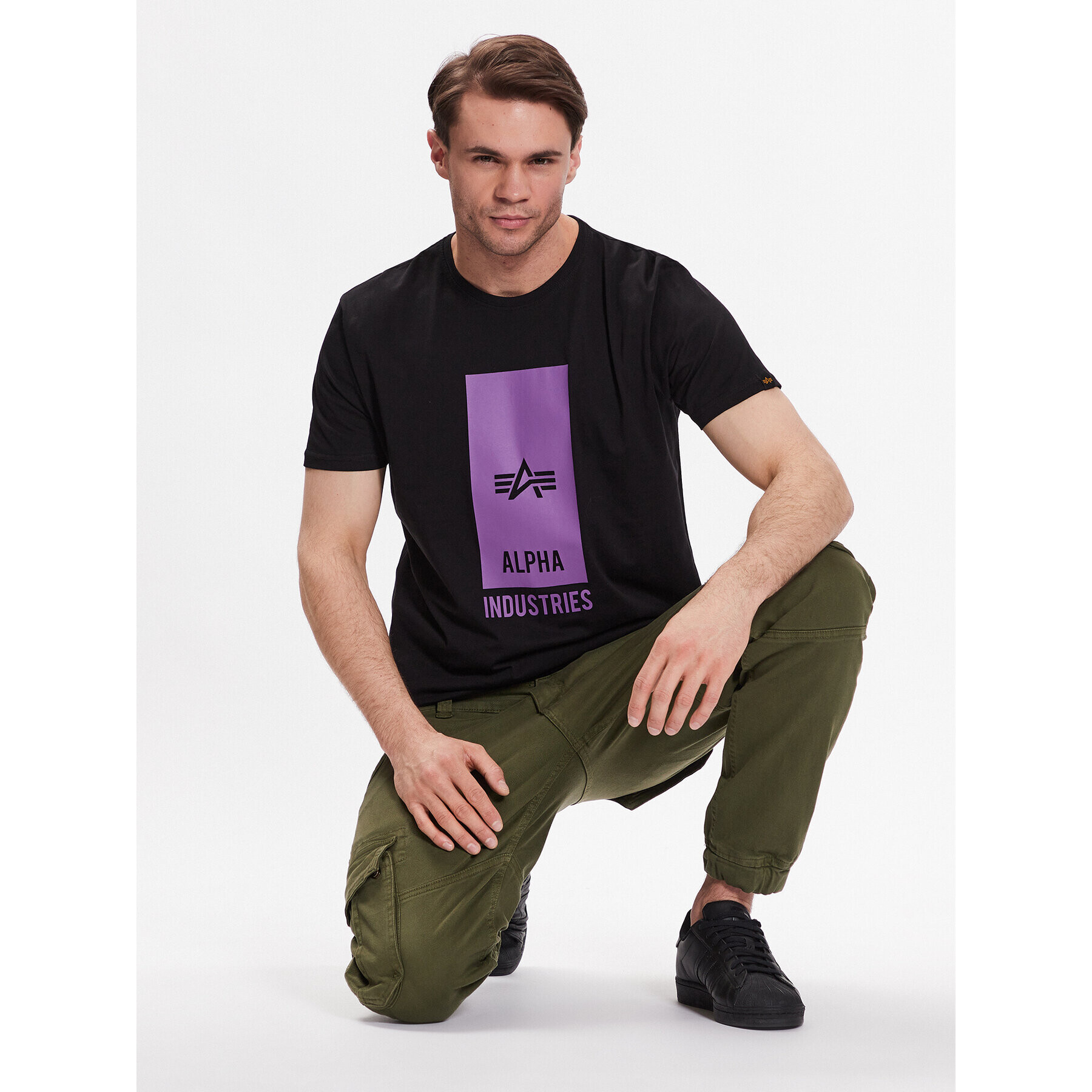 Alpha Industries Тишърт Block Logo T 126547 Черен Regular Fit - Pepit.bg