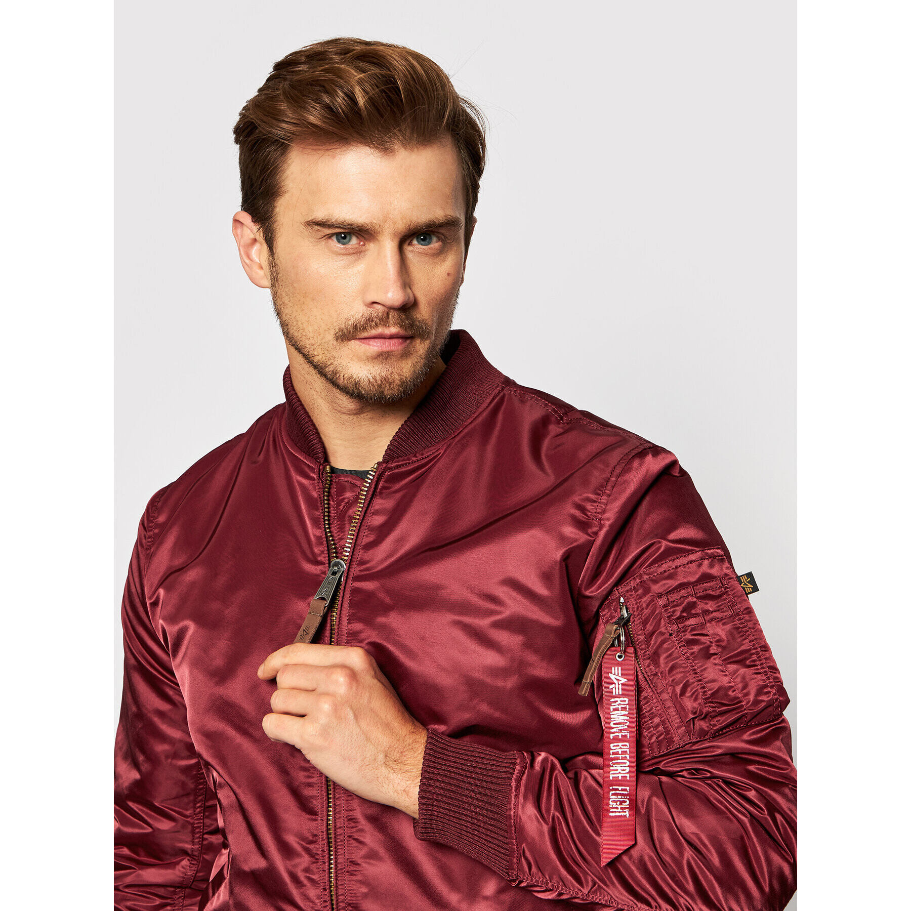 Alpha Industries Яке бомбър Battlewash 191118 Бордо Regular Fit - Pepit.bg