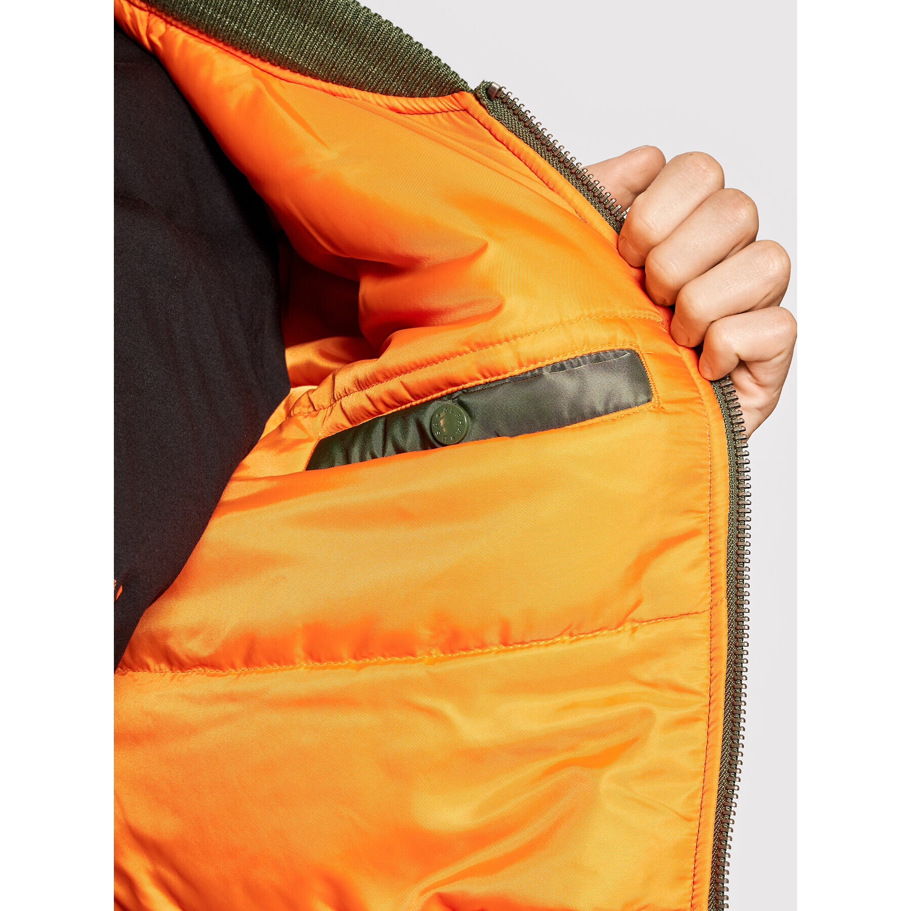 Alpha Industries Яке бомбър College 118112 Зелен Regular Fit - Pepit.bg