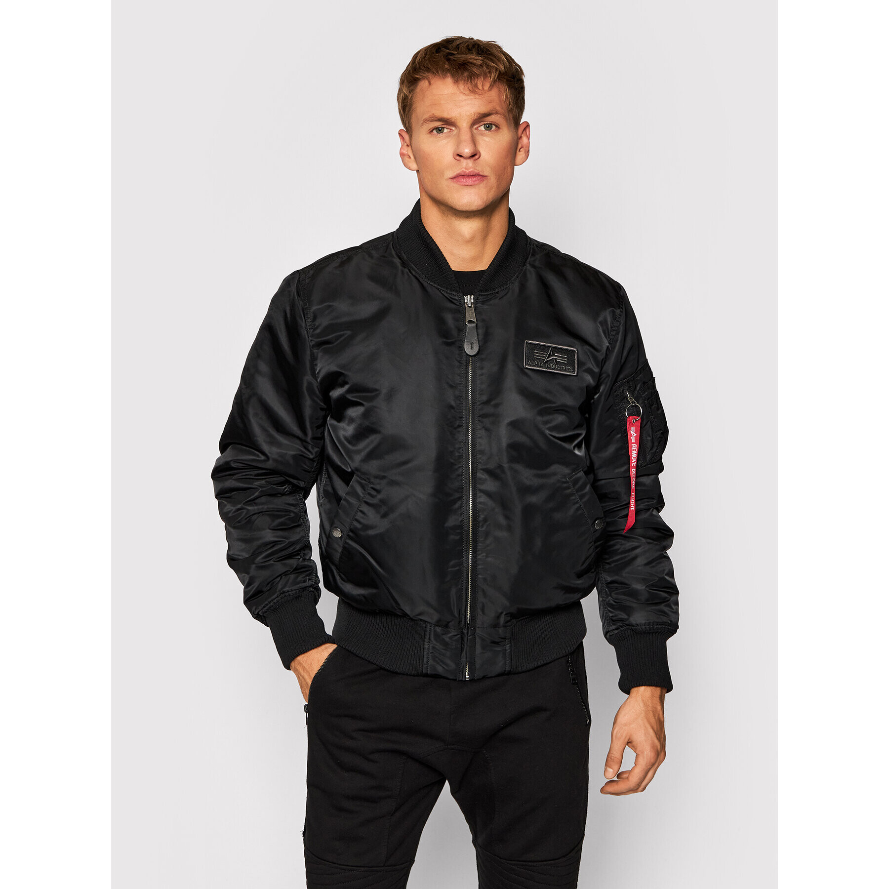 Alpha Industries Яке бомбър Ma-1 D-Tec 183110 Черен Regular Fit - Pepit.bg