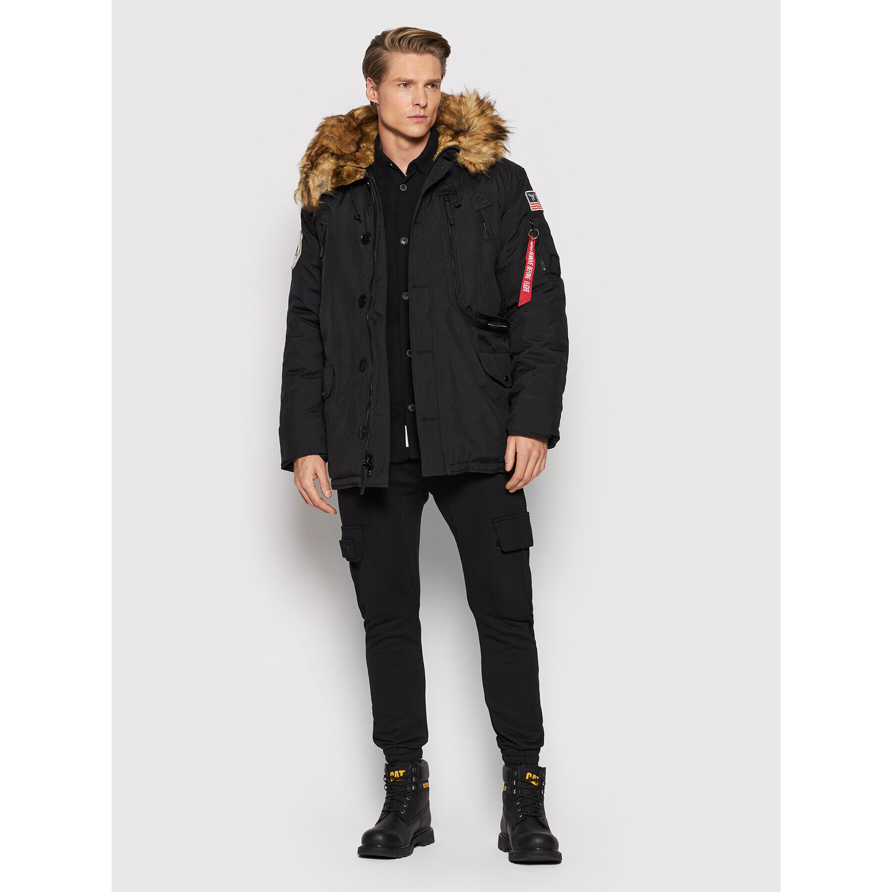 Alpha Industries Зимно яке 123144 Черен Regular Fit - Pepit.bg