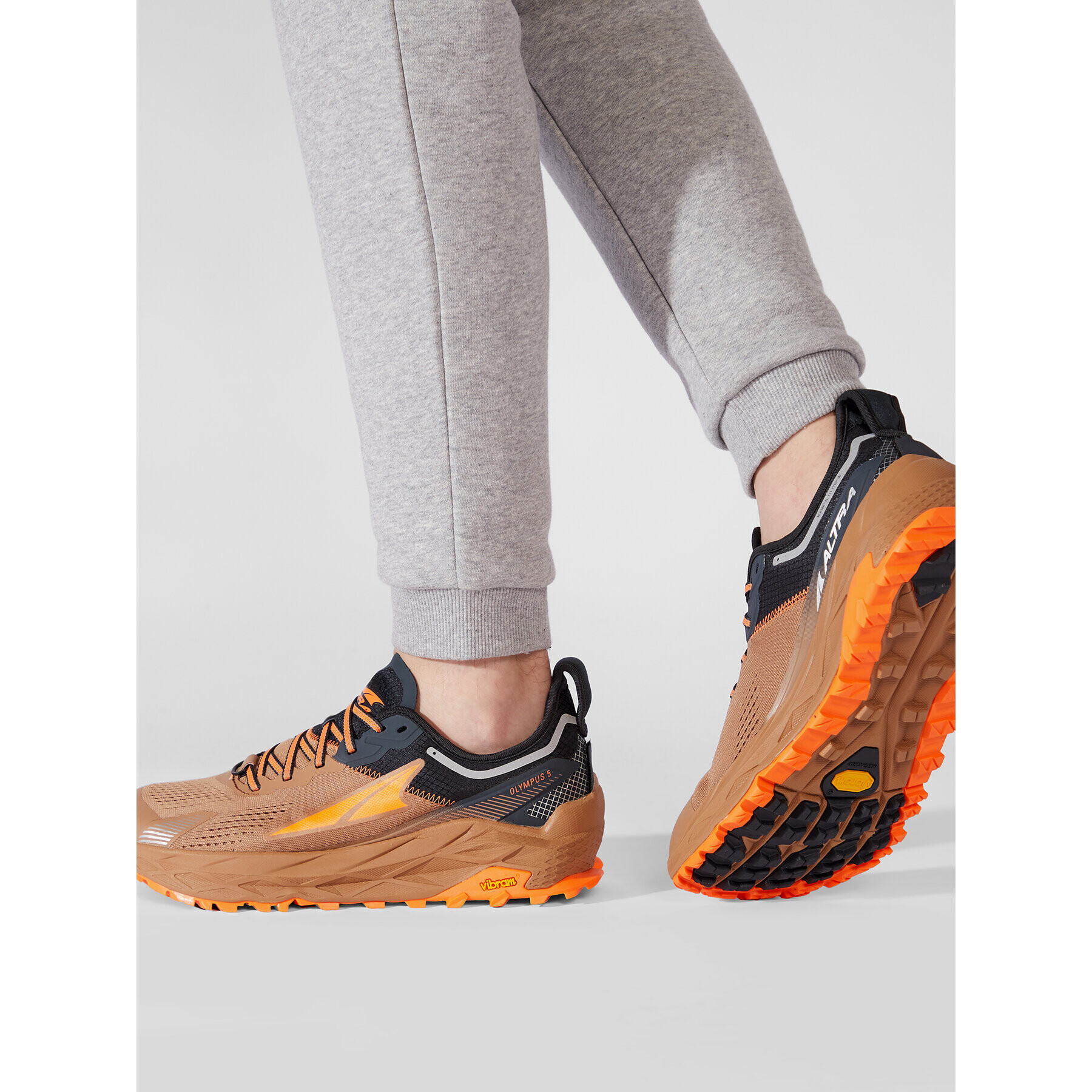 Altra Обувки M Olympus 5 AL0A7R6P990-070 Кафяв - Pepit.bg