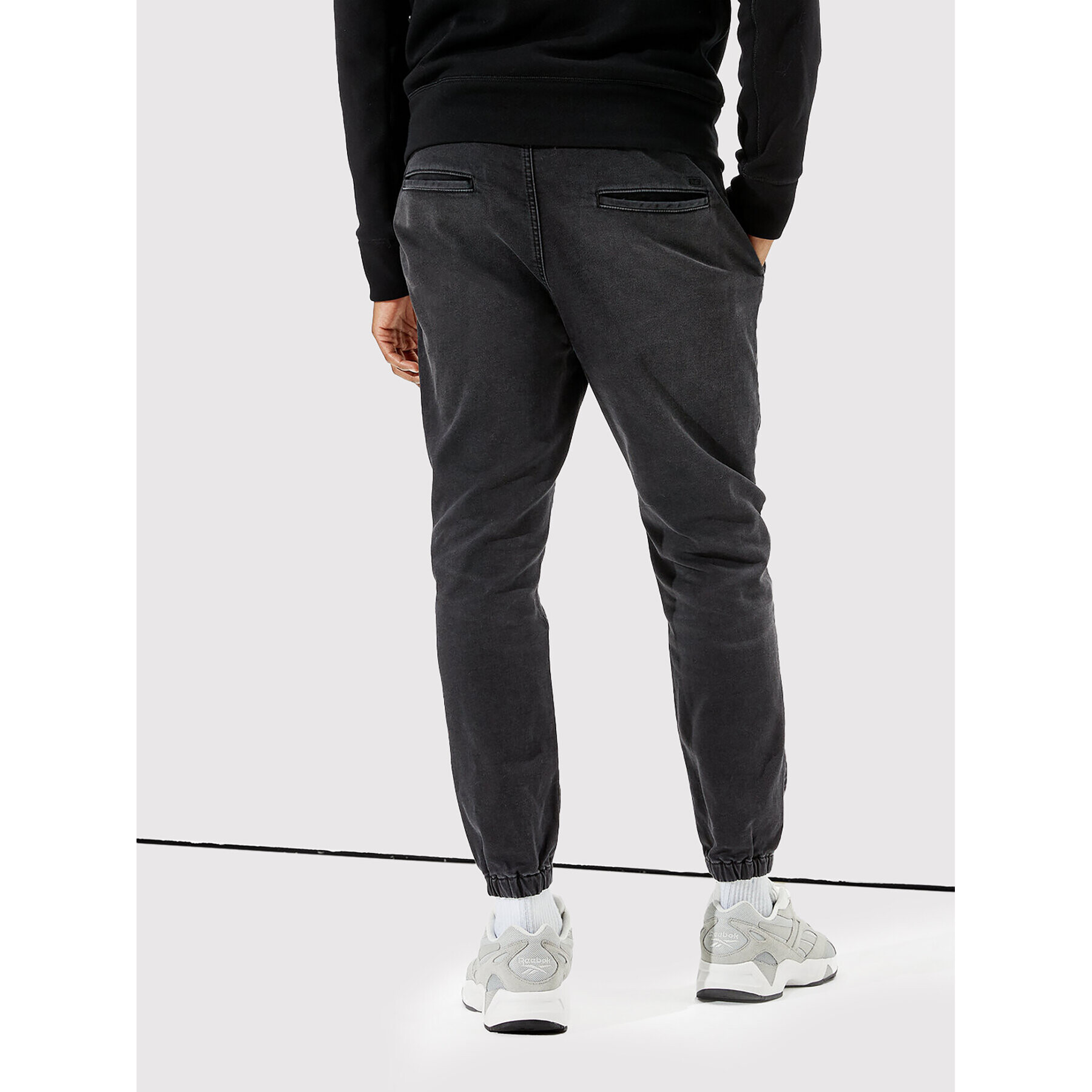 American Eagle Джогъри 011-1114-5689 Черен Regular Fit - Pepit.bg