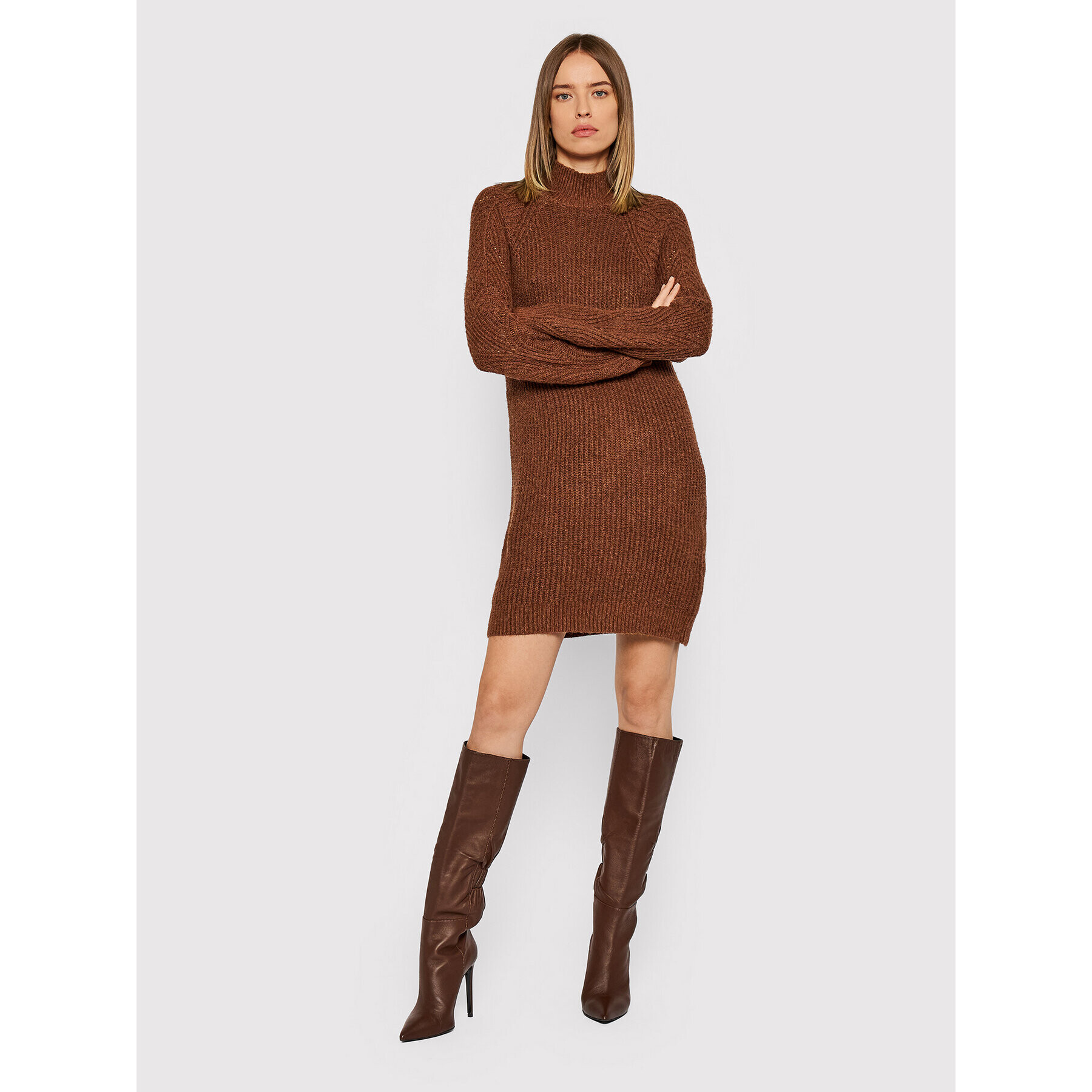 American Eagle Плетена рокля 039-1399-5047 Кафяв Regular Fit - Pepit.bg