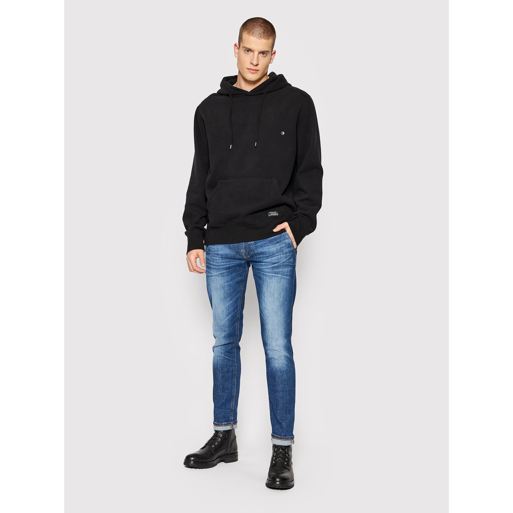 American Eagle Суитшърт 019-0193-1539 Черен Regular Fit - Pepit.bg