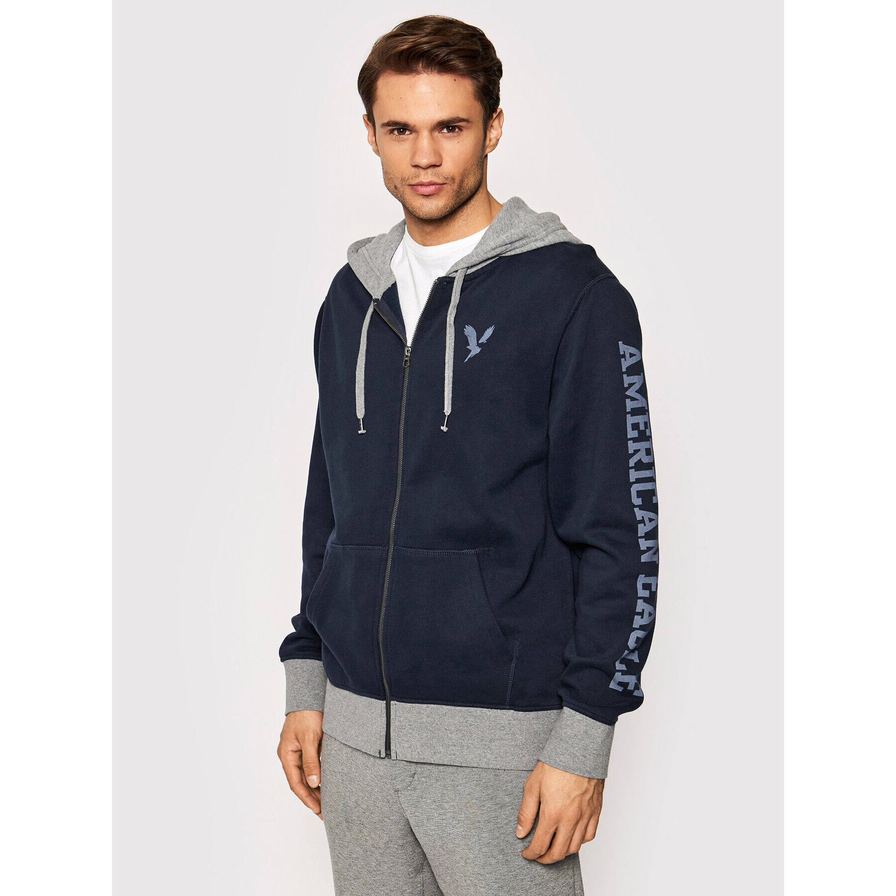 American Eagle Суитшърт 019-0196-1742 Тъмносин Regular Fit - Pepit.bg