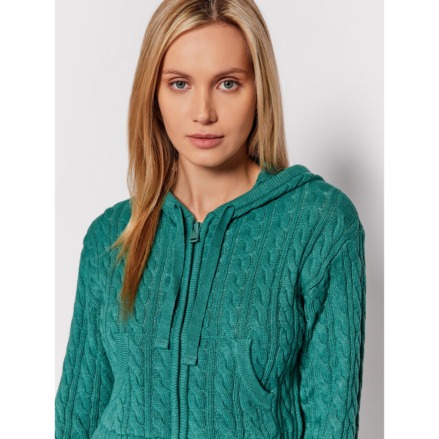 American Eagle Суитшърт 034-0341-9577 Зелен Slim Fit - Pepit.bg