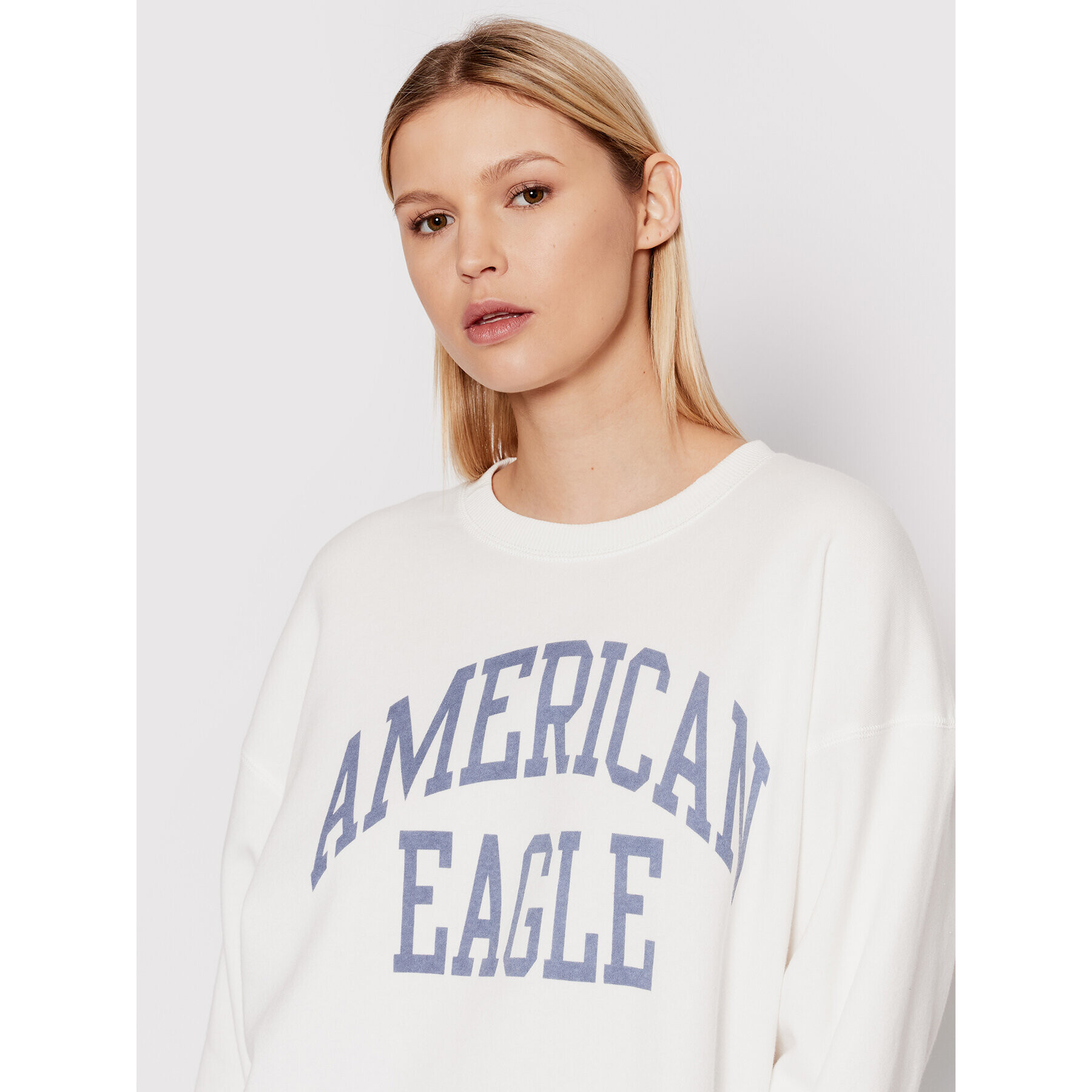 American Eagle Суитшърт 045-1457-1516 Бял Oversize - Pepit.bg