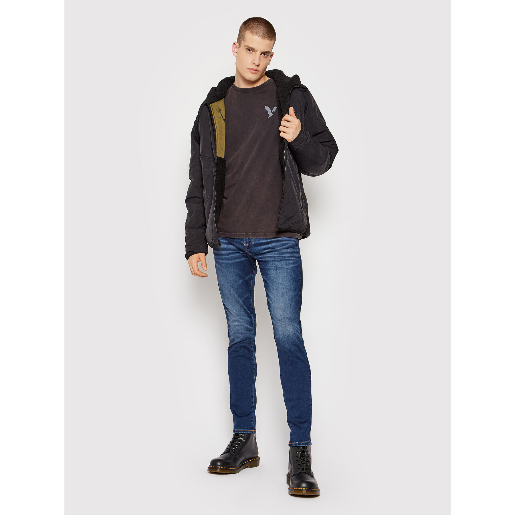 American Eagle Тениска с дълъг ръкав 016-1175-5490 Черен Regular Fit - Pepit.bg