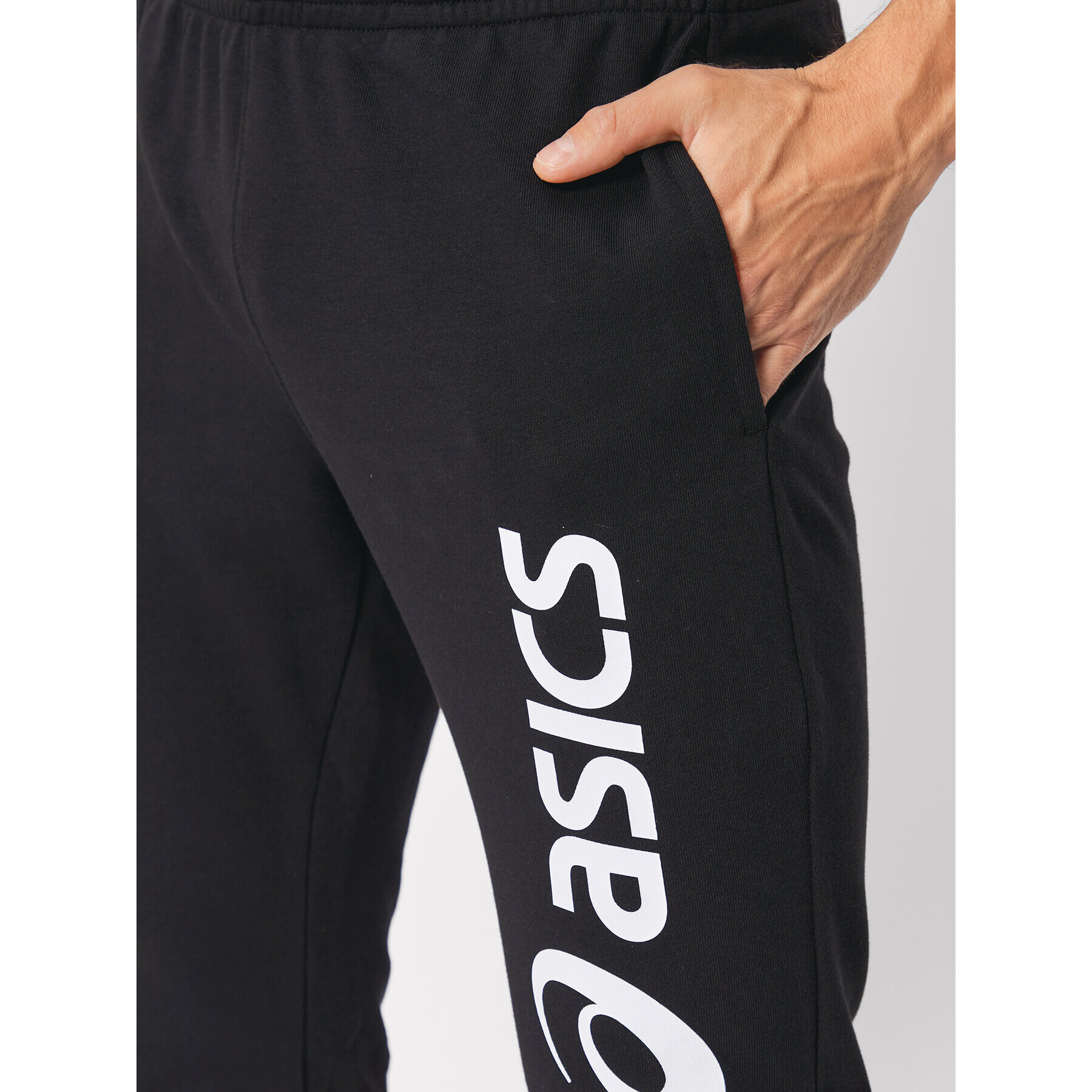 Asics Долнище анцуг Big Logo 2031A977 Черен Slim Fit - Pepit.bg