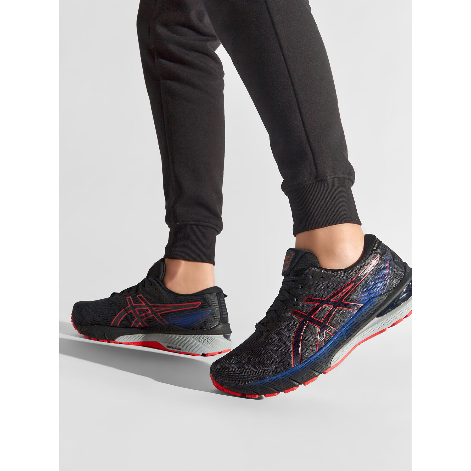 Asics Обувки Gt-2000 10 G-Tx GORE-TEX 1011B255 Сив - Pepit.bg