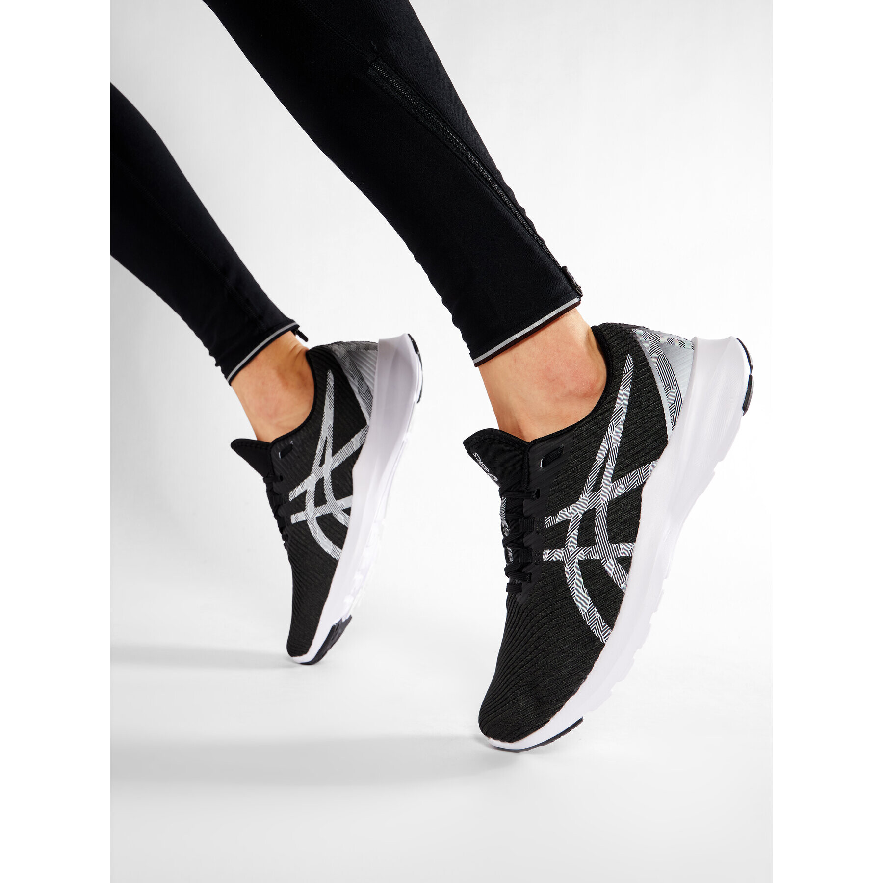 Asics Обувки Versablast 1011A962 Черен - Pepit.bg