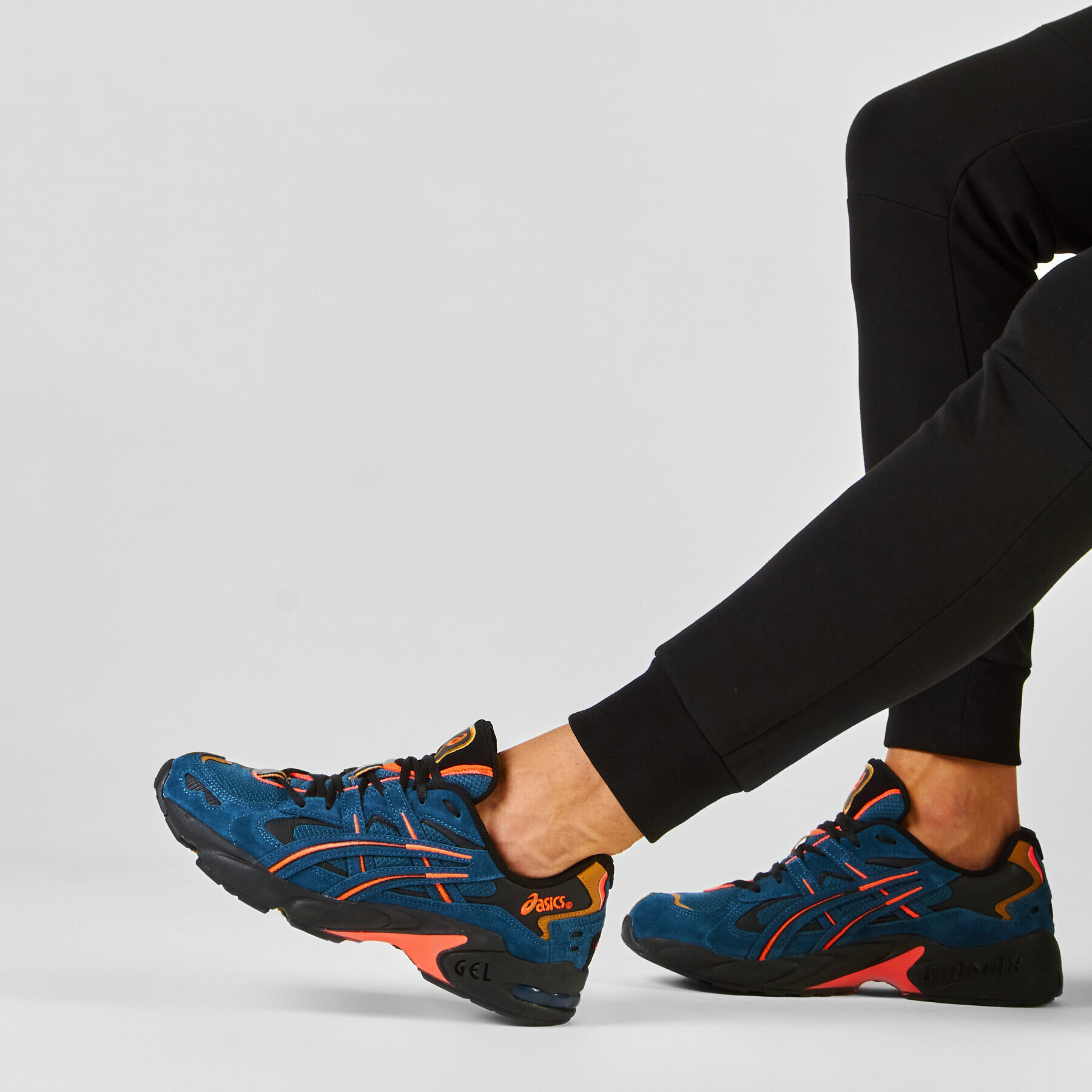 Asics Сникърси Gel-Kayano 5 Og 1021A479 Син - Pepit.bg
