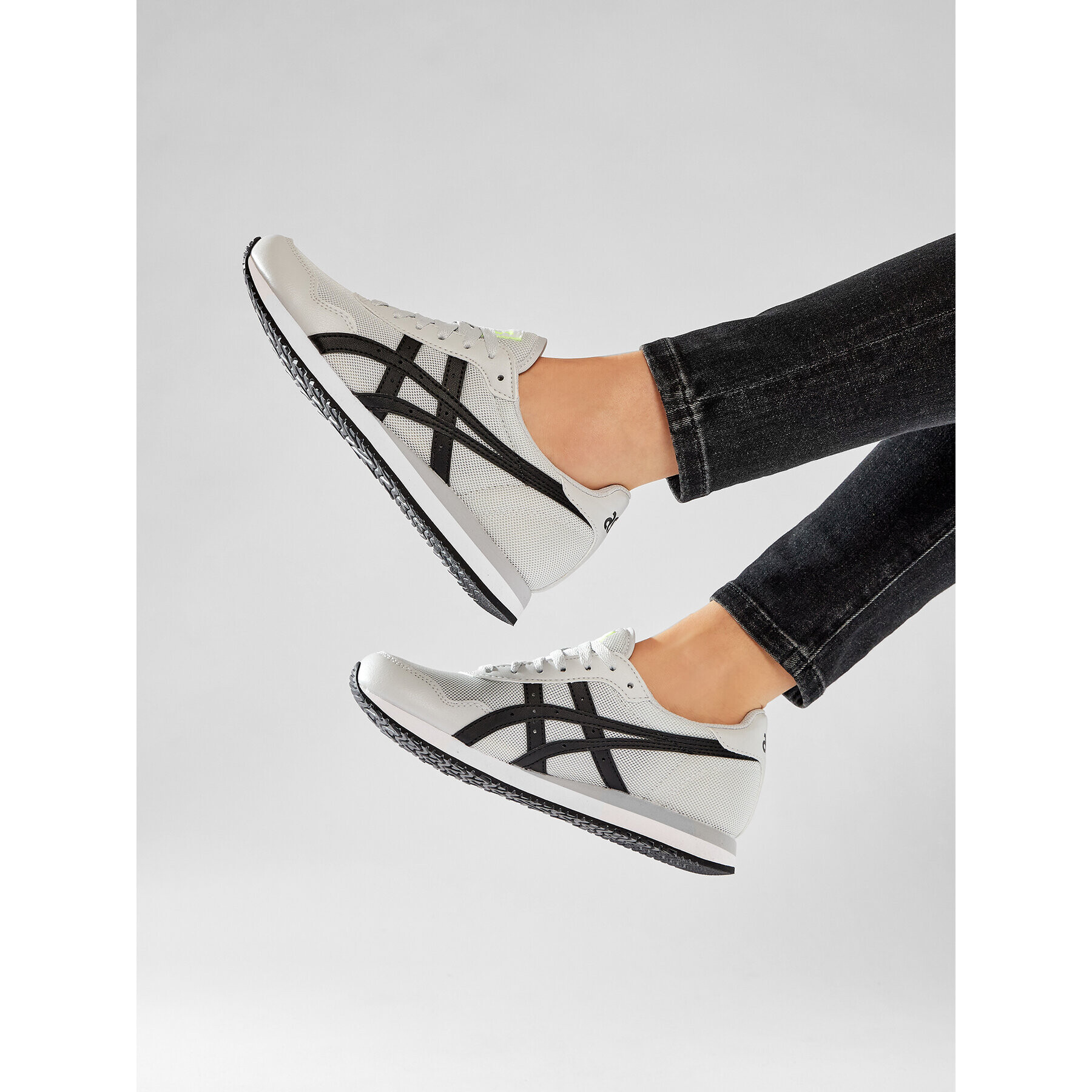 Asics Сникърси Tiger Runner Сив - Pepit.bg