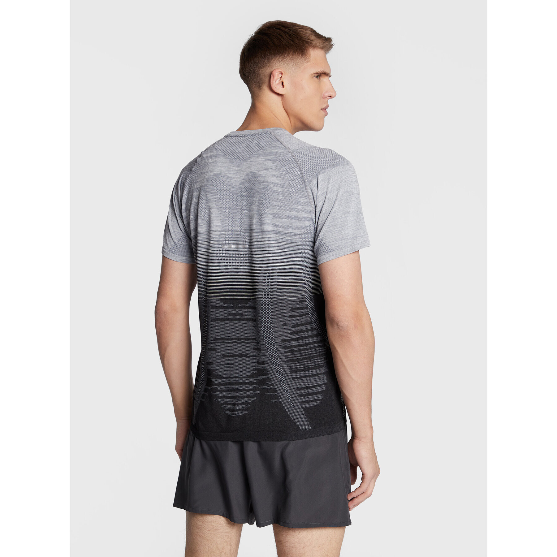 Asics Спортни шорти Core 5in 2011C336 Сив Regular Fit - Pepit.bg
