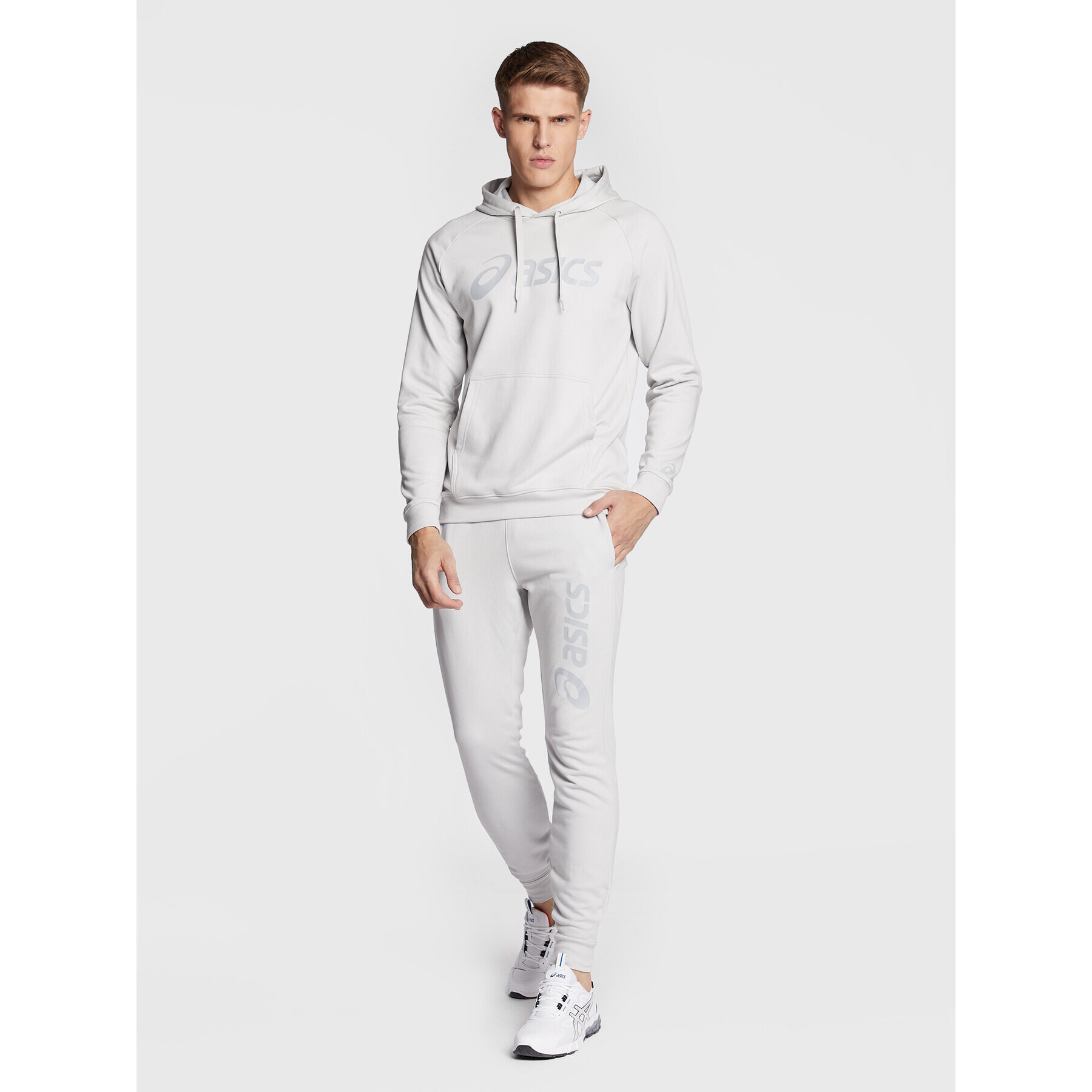 Asics Суитшърт Big Oth 2031A984 Сив Regular Fit - Pepit.bg